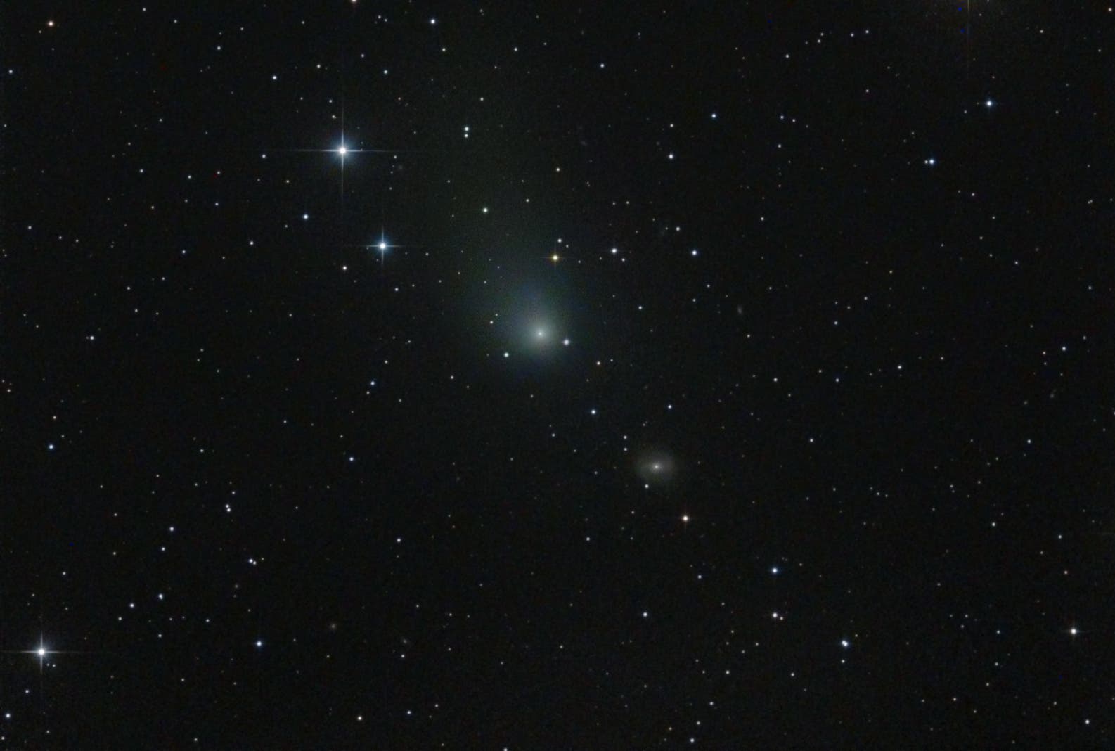 Komet C/2018 W2 (Africano) bei NGC7743