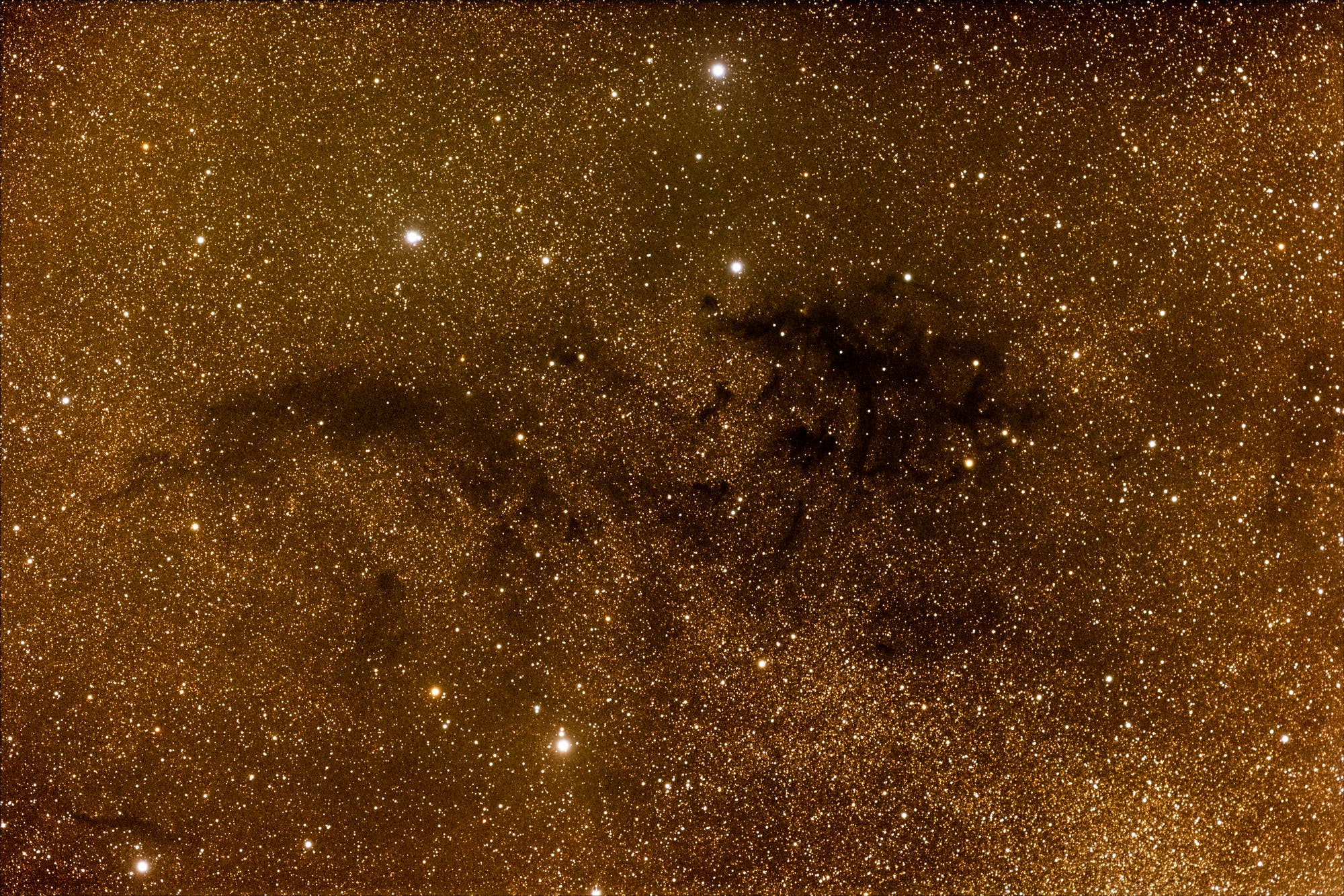 Dunkelnebel LDN 673 im Sternbild Adler