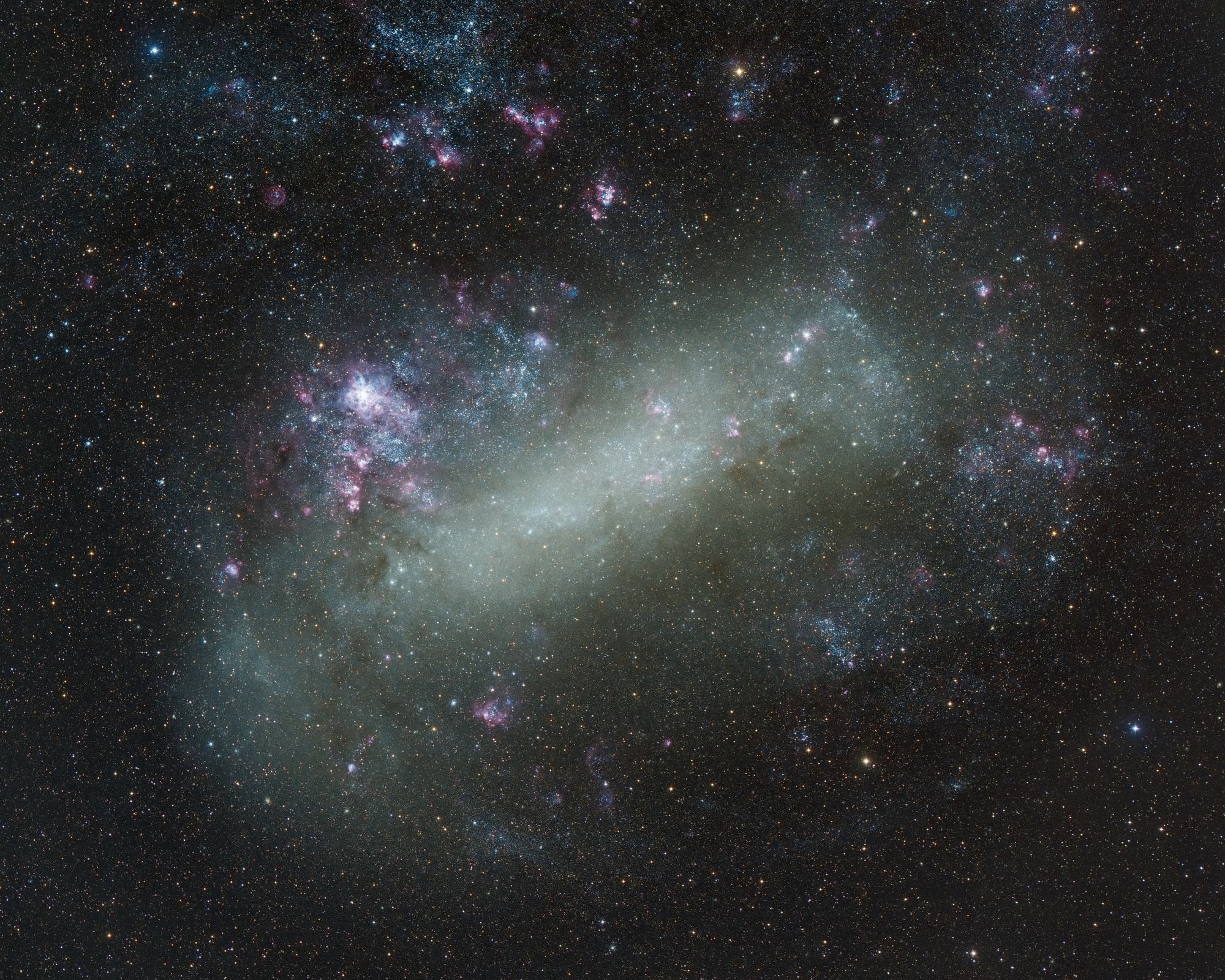 Die Große Magellansche Wolke (LMC) in LRGB