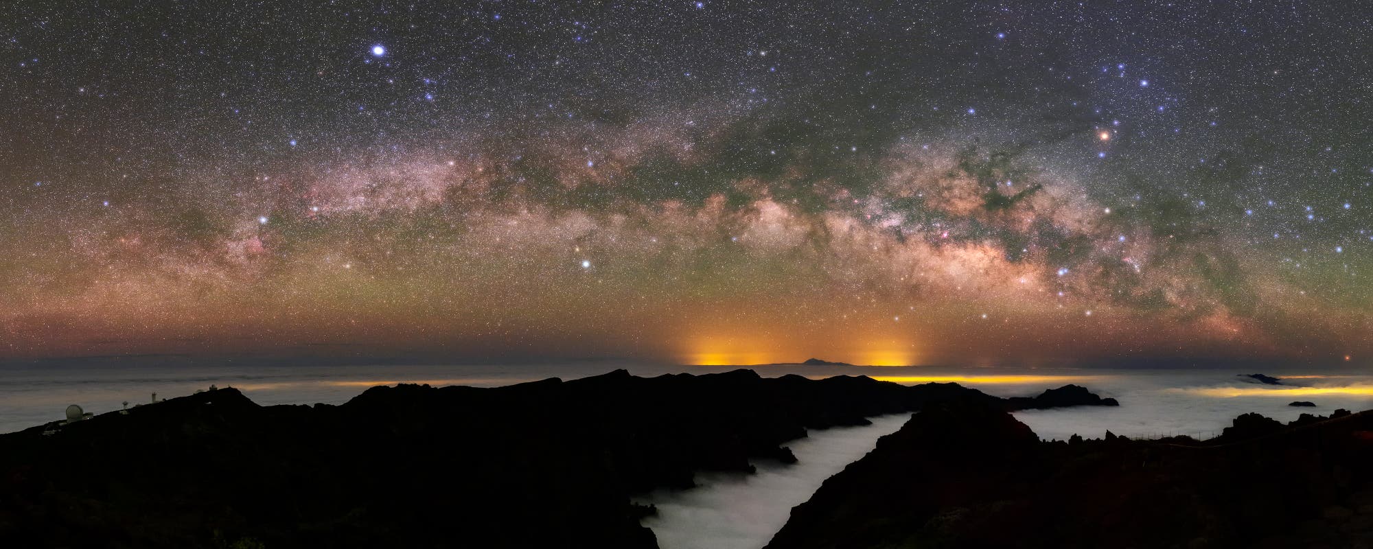 Milchstraßenbogen über La Palma