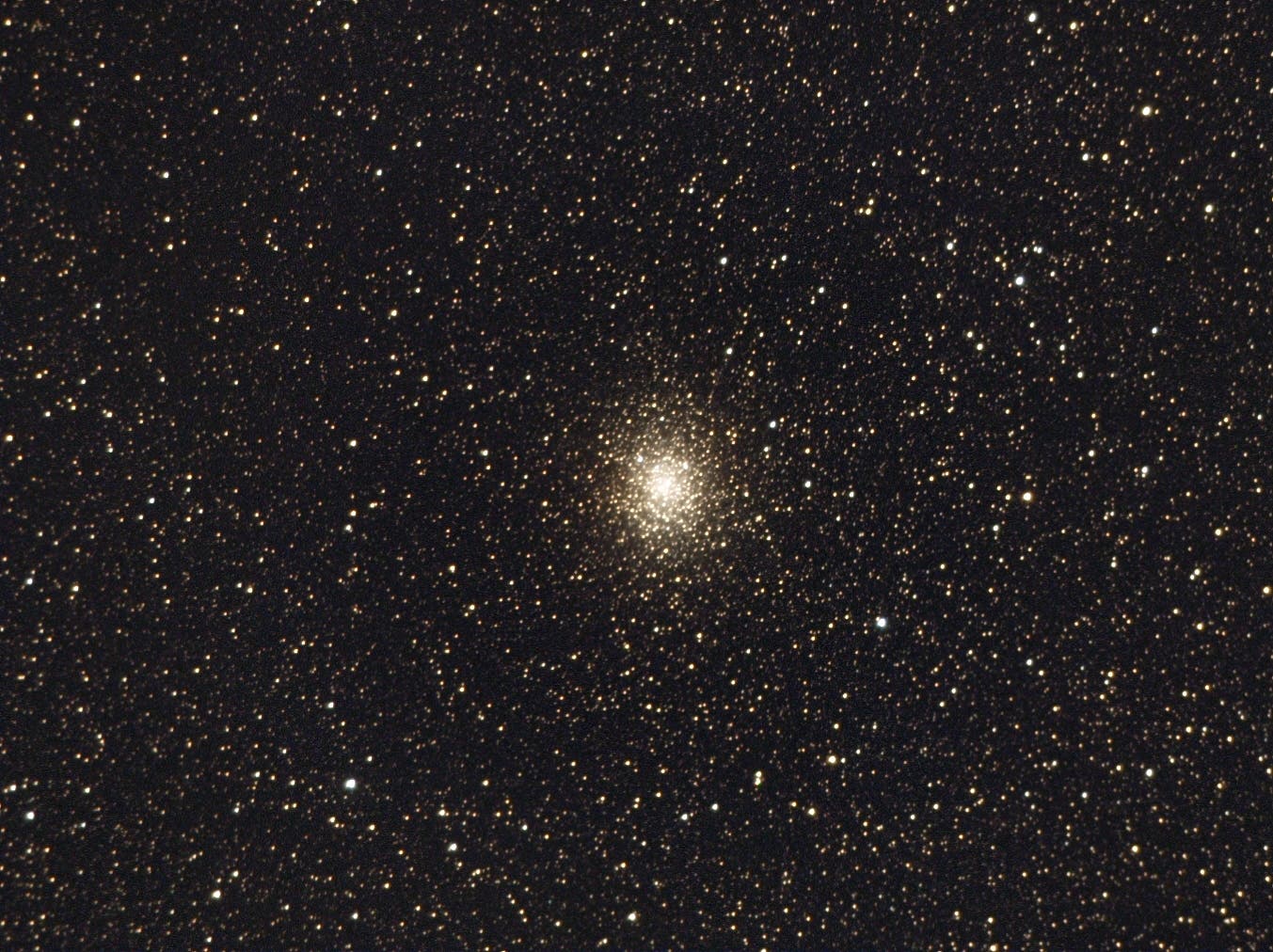 Messier 19 – Kosmisches Ei