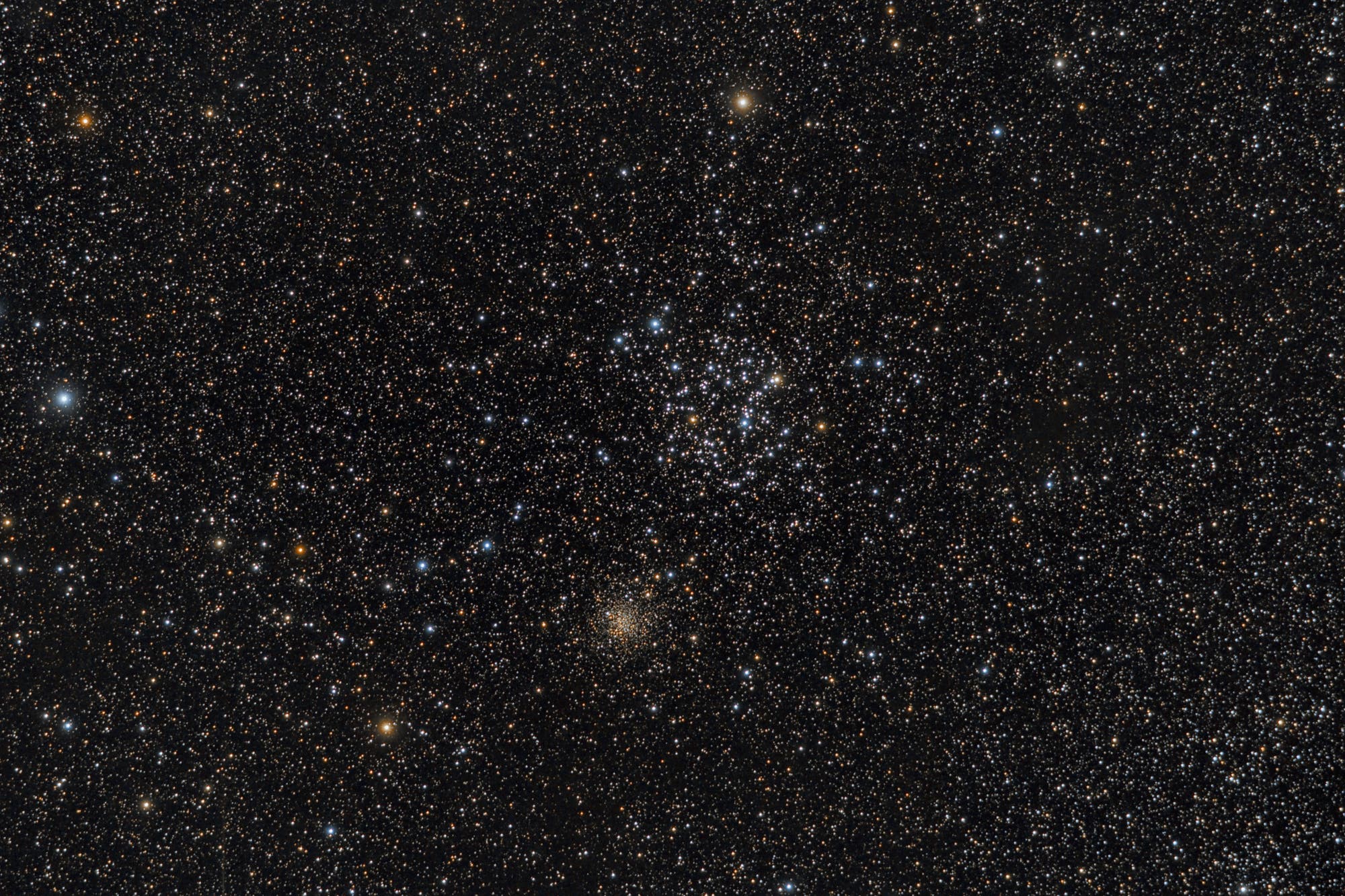 M35 - Sternhaufen im Zwilling mit Nachbarn