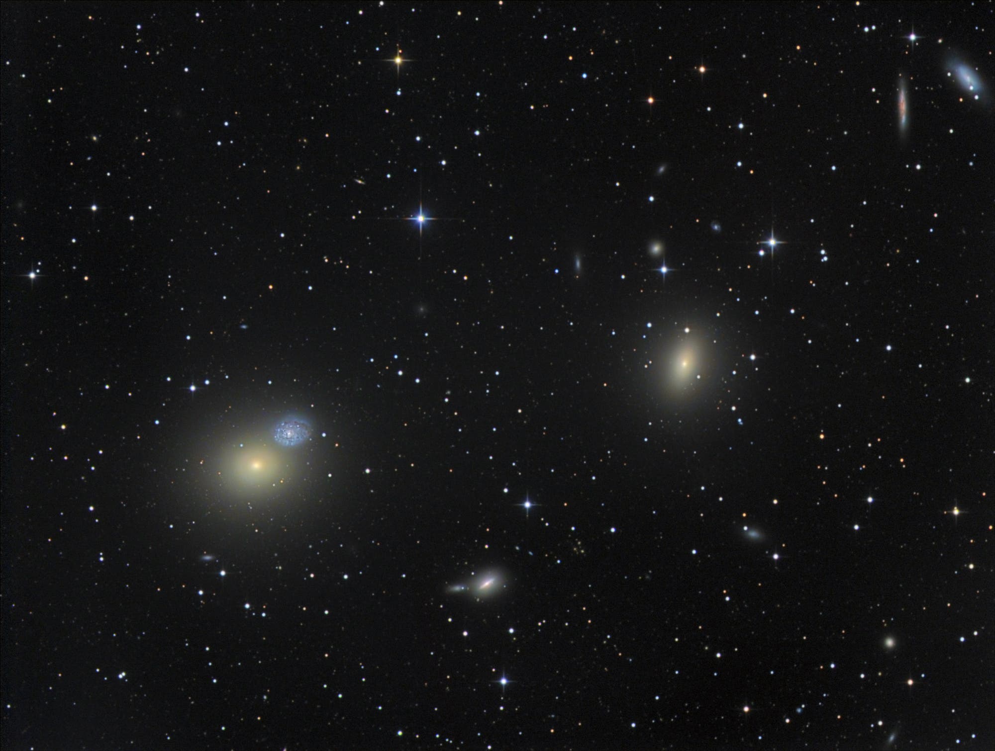 Galaxien Messier 59, Messier 60 und NGC 4647 mit NGC 4637 und NGC 4638