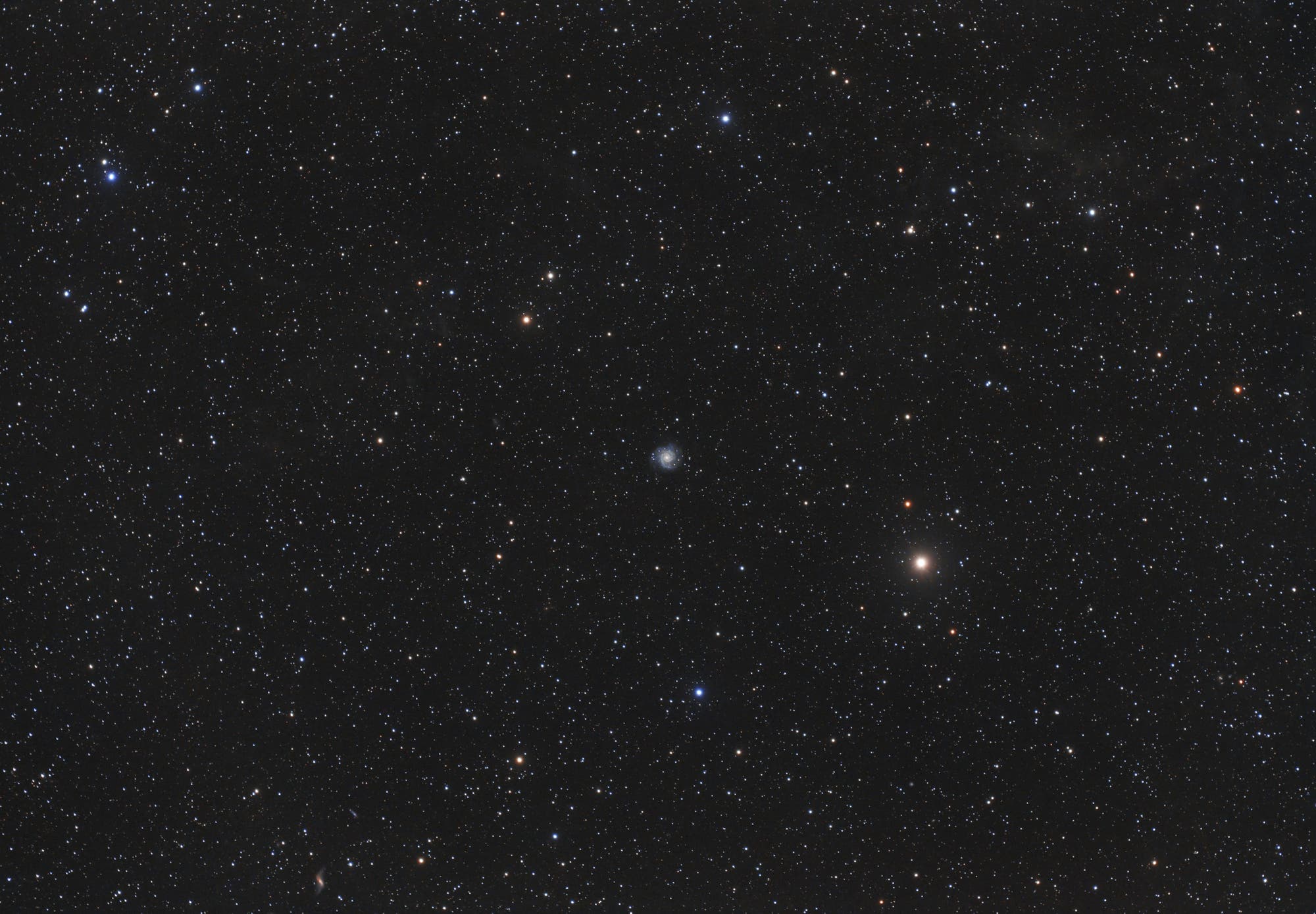 Messier 74 und NGC 660