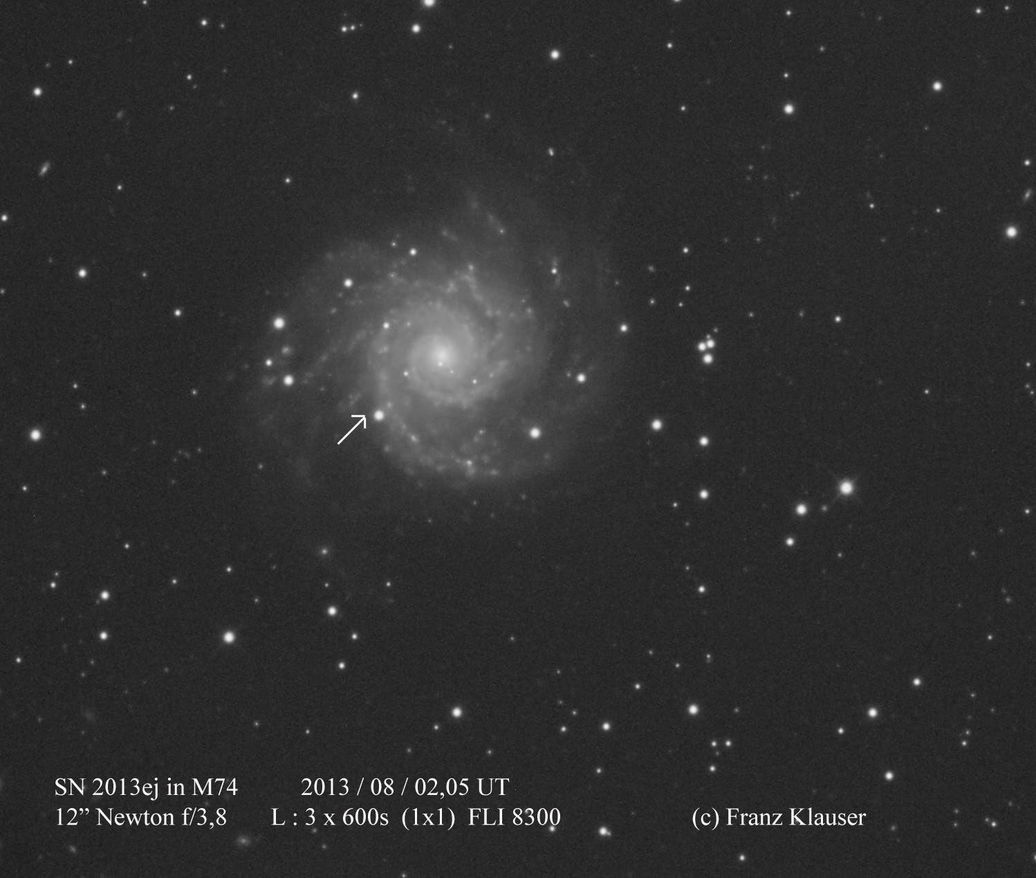 SN 2013ej in M74