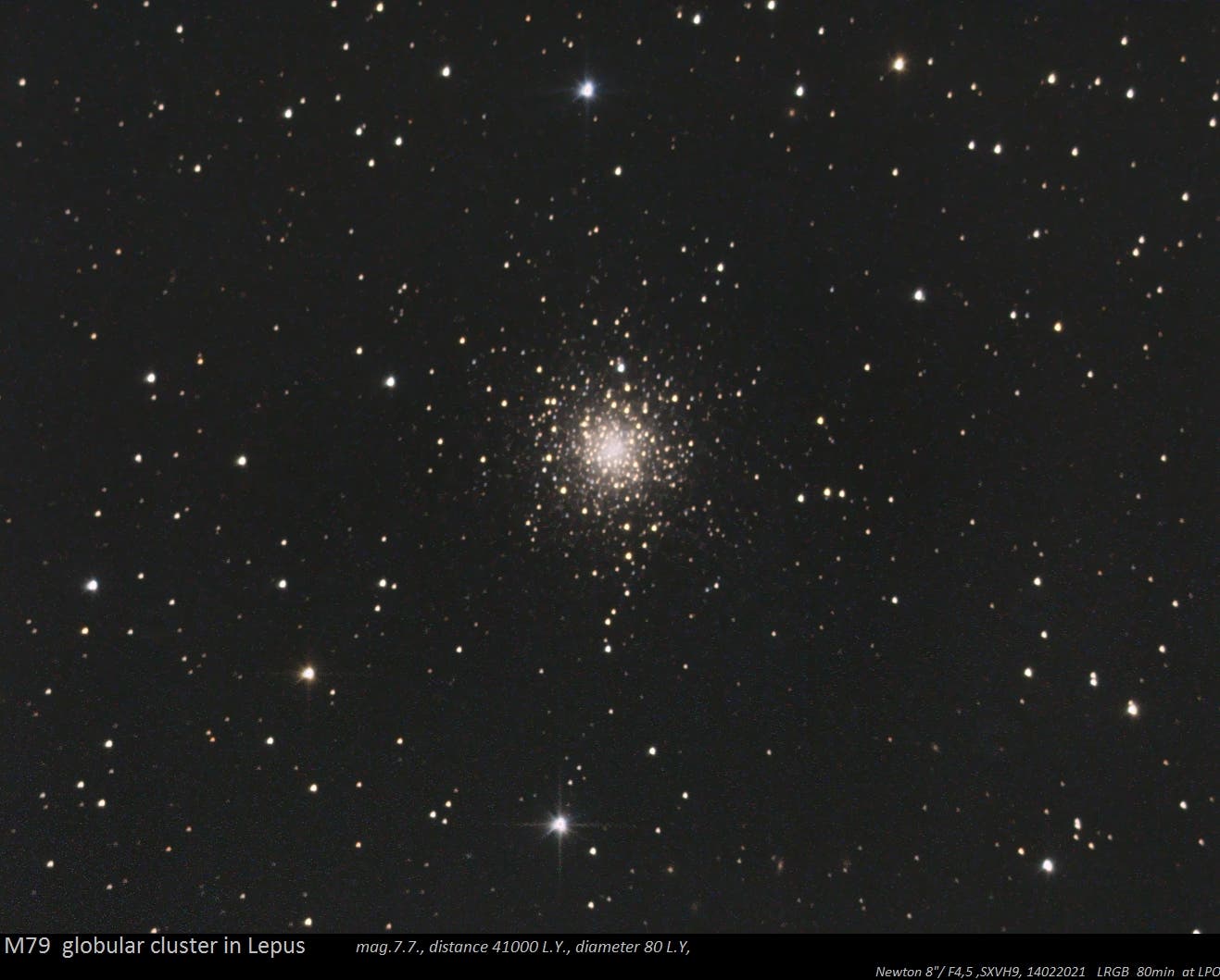 Messier 79 – ein heller Kugelsternhaufen tief im Süden