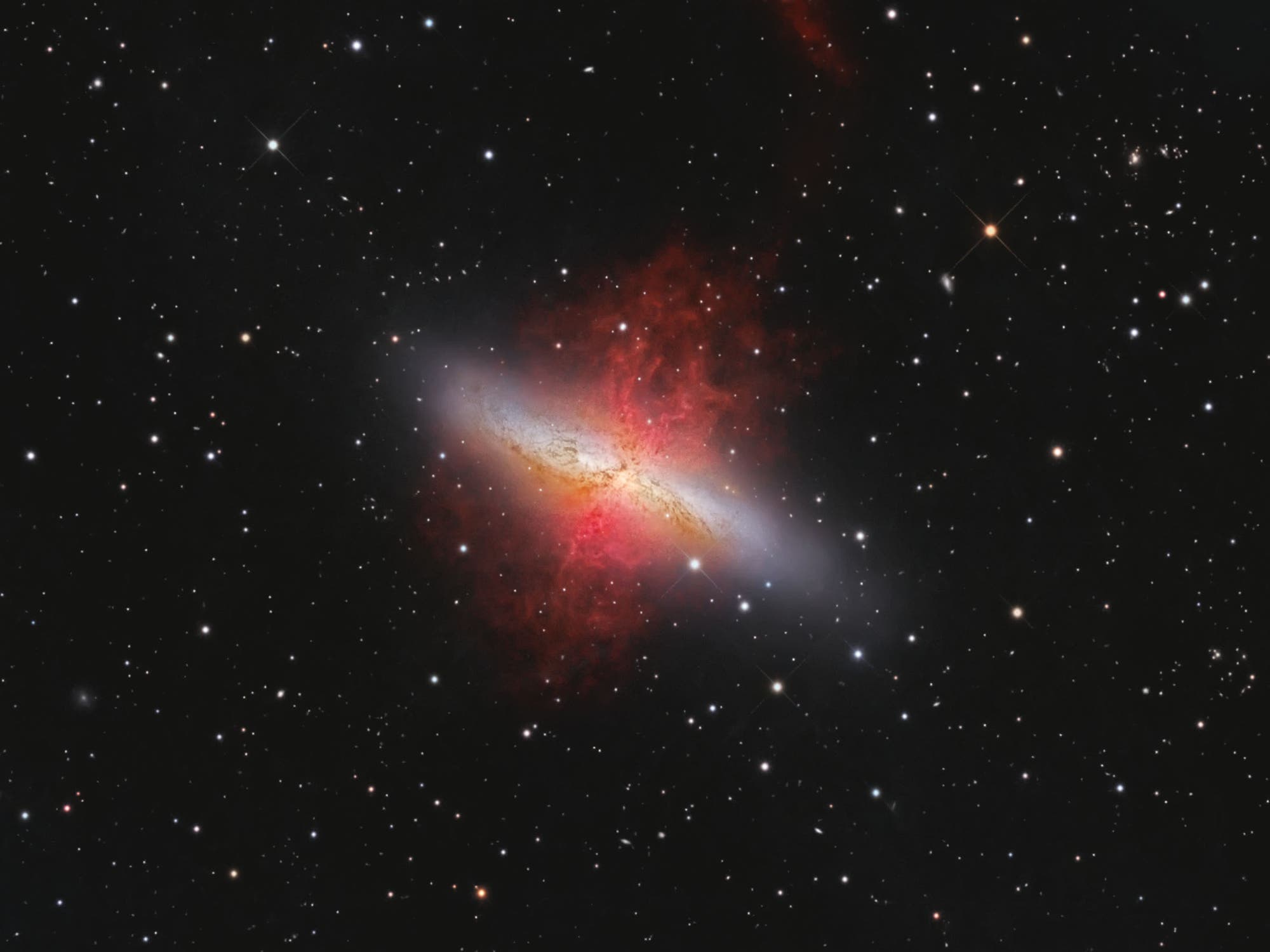 Starburstgalaxie Messier 82