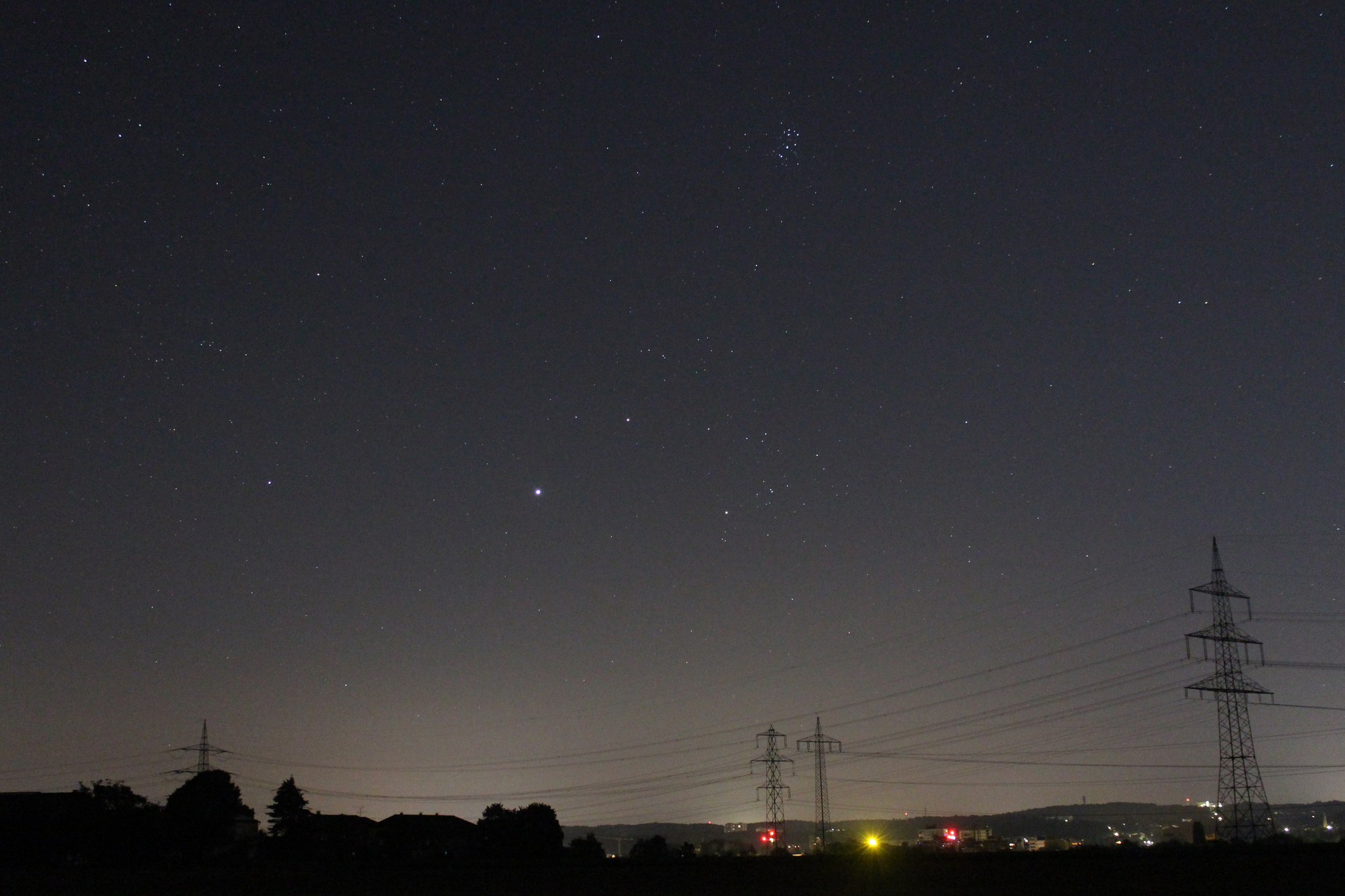 Mars und Jupiter im Sternbild Stier