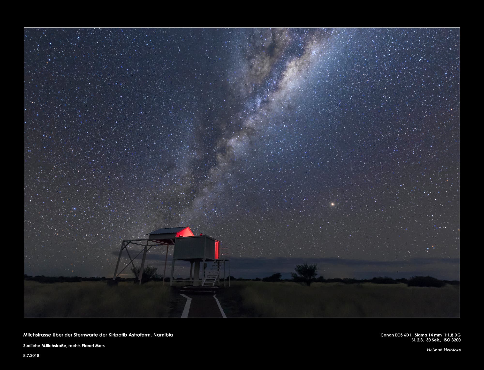 Milchstraße über der Sternwarte der Kiripotib Astrofarm, Namibia