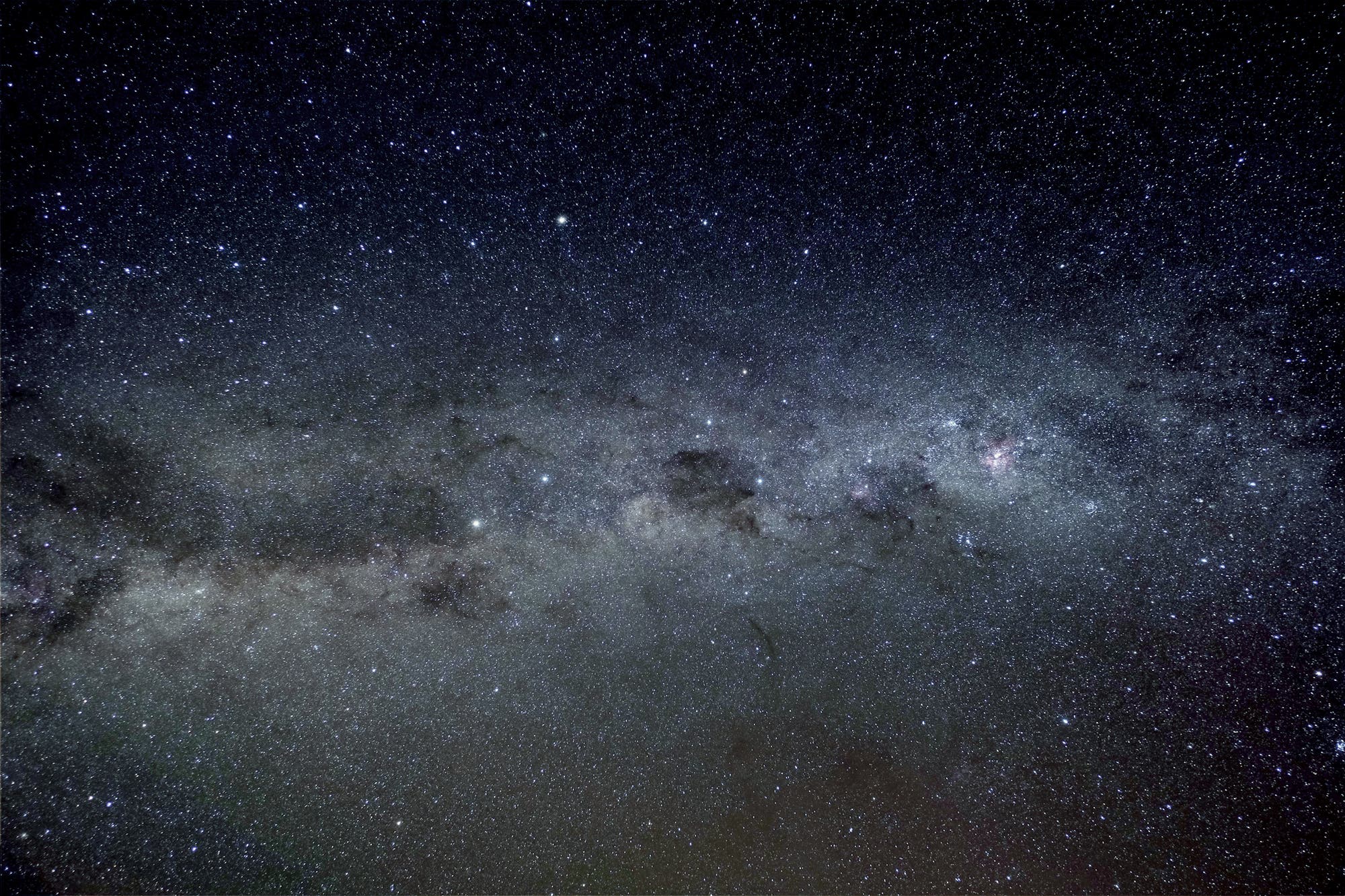 Südliche Milchstraße mit Lama 