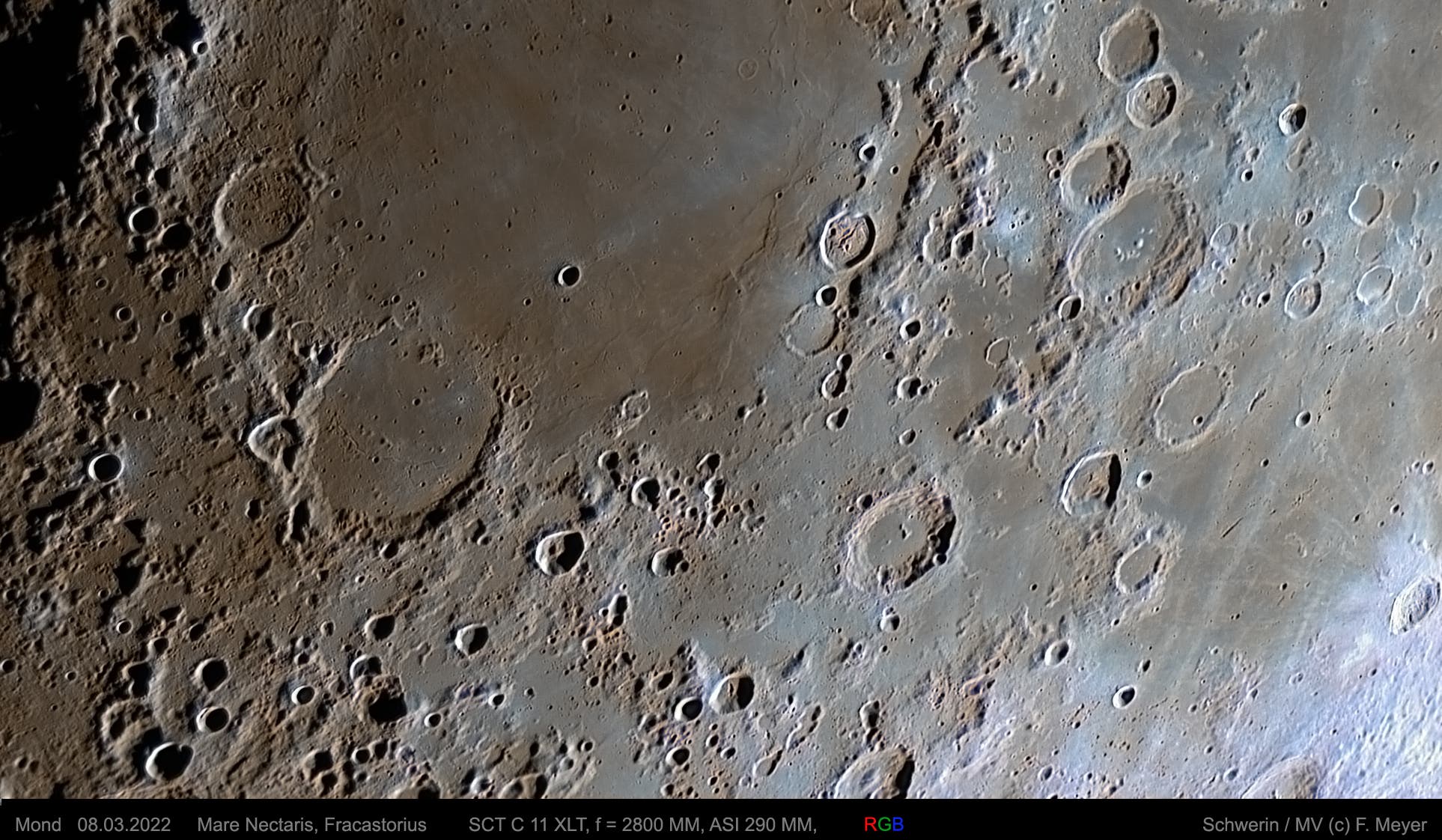 Mond, Fracastorius und Mare Nectaris am 8. März 2022