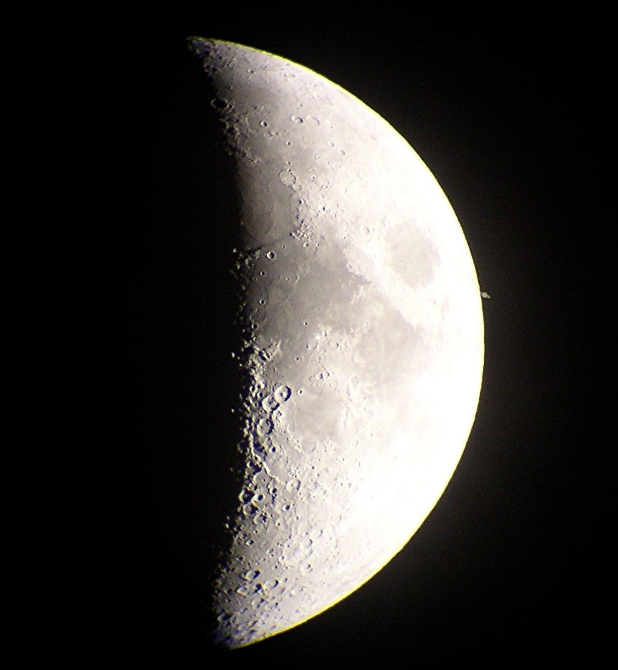 Saturnbedeckung durch den Mond am 22.5.2007