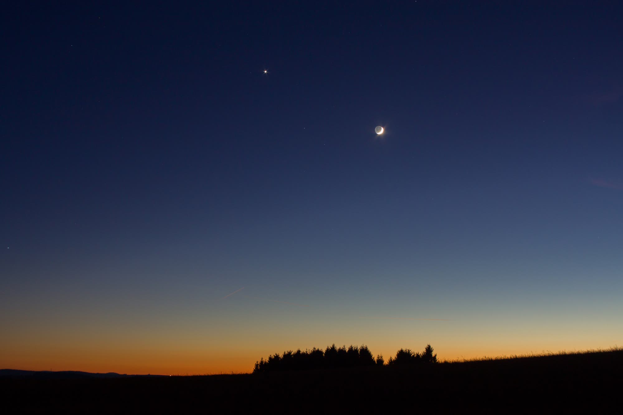 Mond und Abenstern Venus