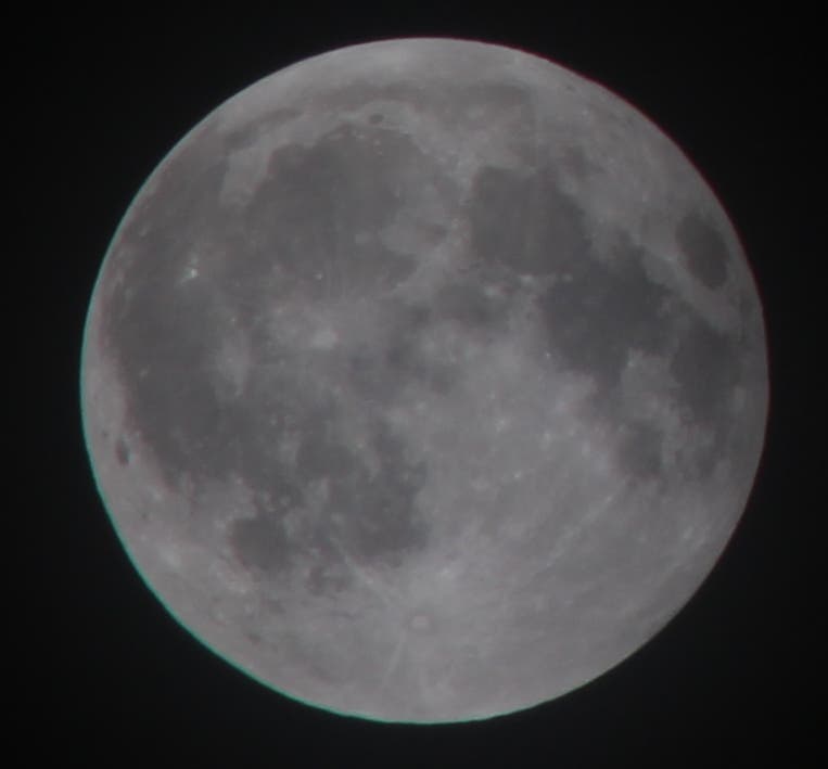 Vollmond im Halbschatten der Erde