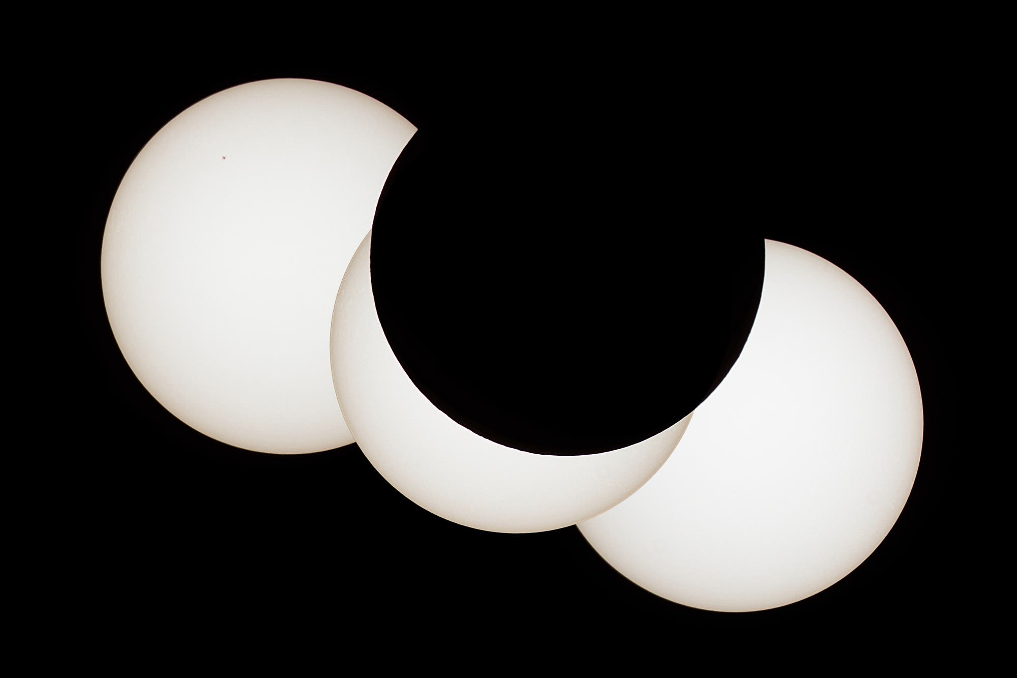 Mondrandprofil der Sonnenfinsternis vom 20. März 2015