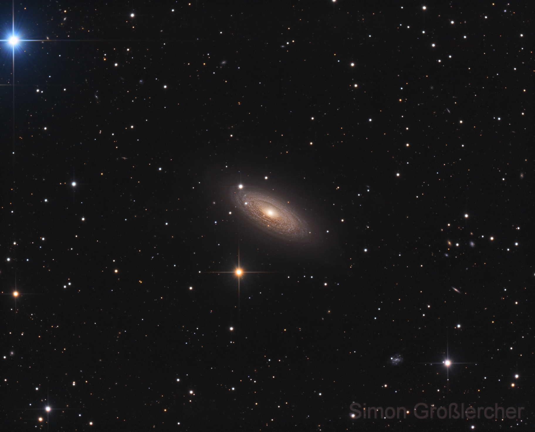 NGC 2841 - Spiralgalaxie im Großen Bären