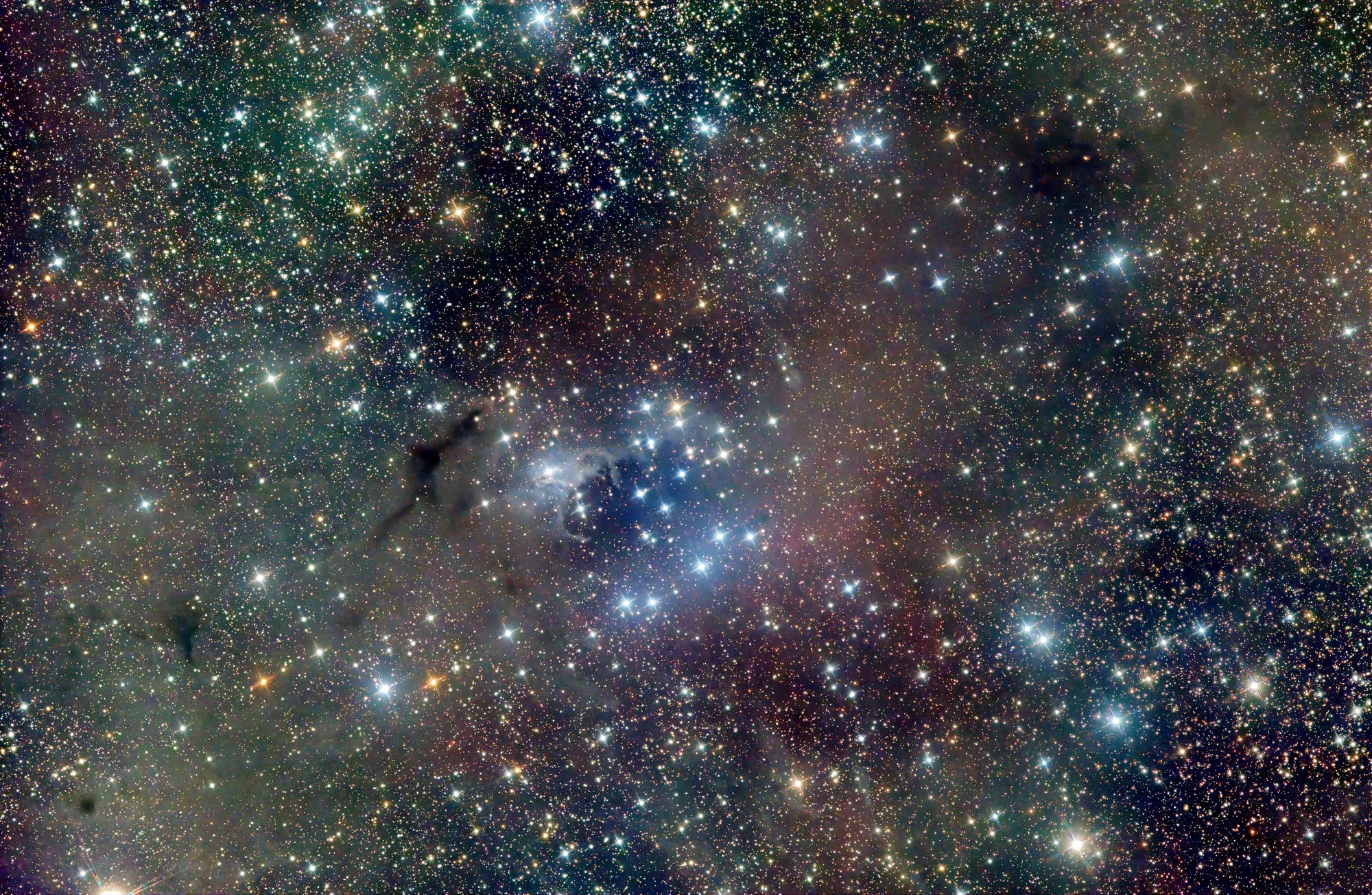 NGC 225