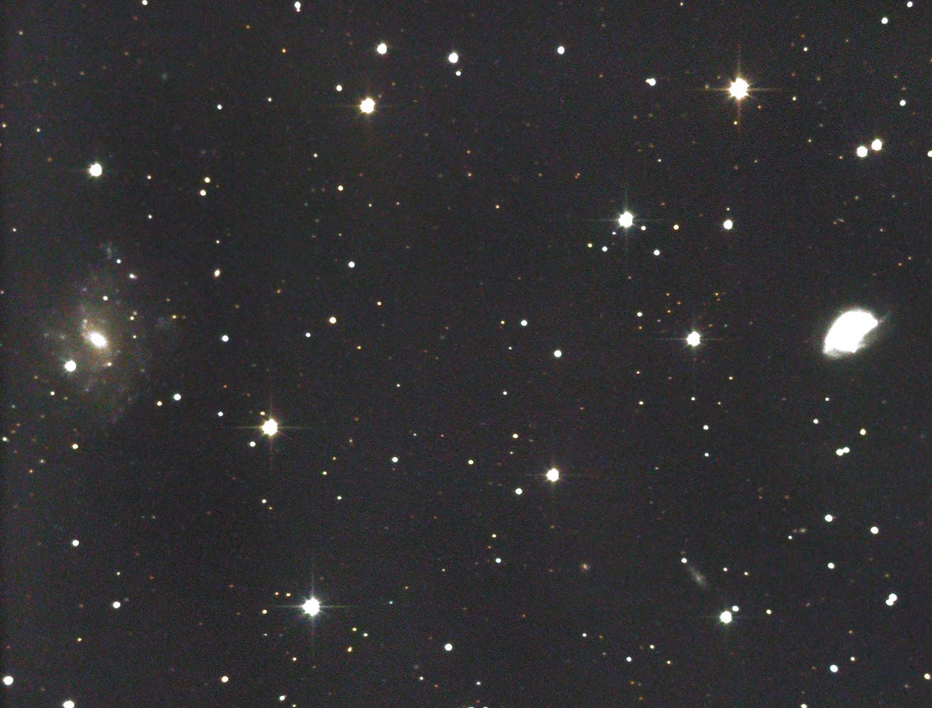 NGC 337/337A – Ein interessantes Galaxienpaar im Walfisch  (1)