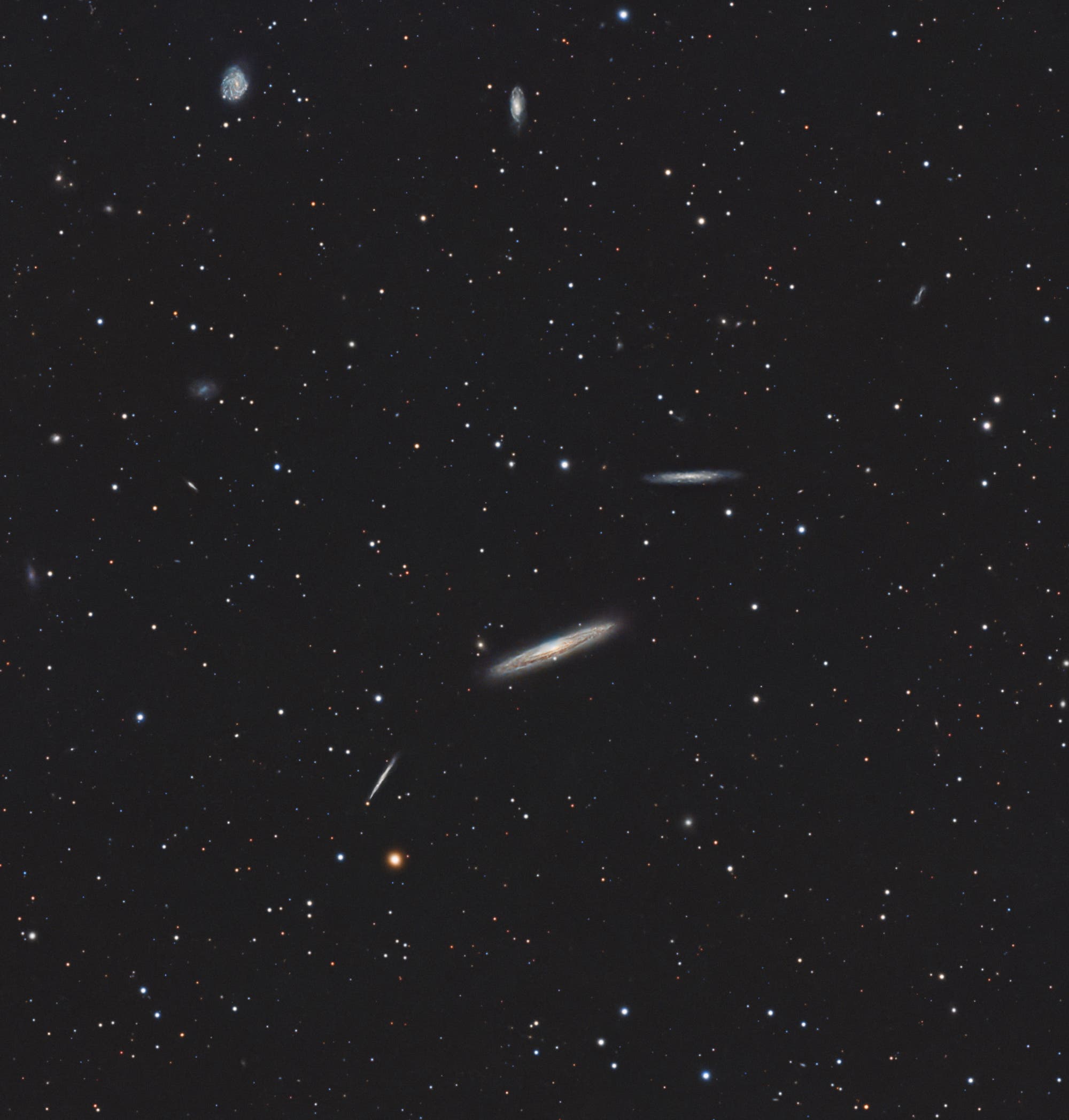 Drei Edge-On-Galaxien