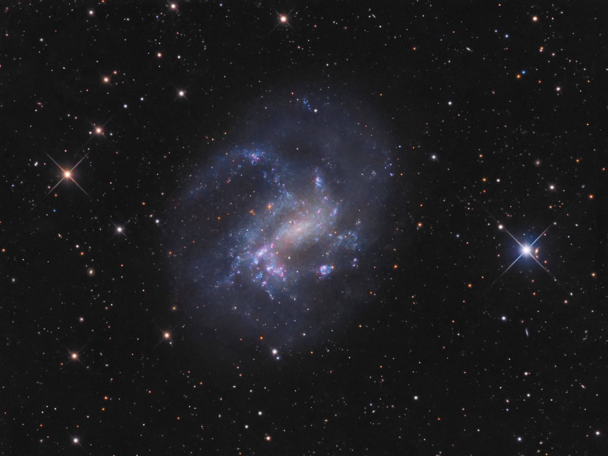 NGC 4395, ein Hauch von Nichts
