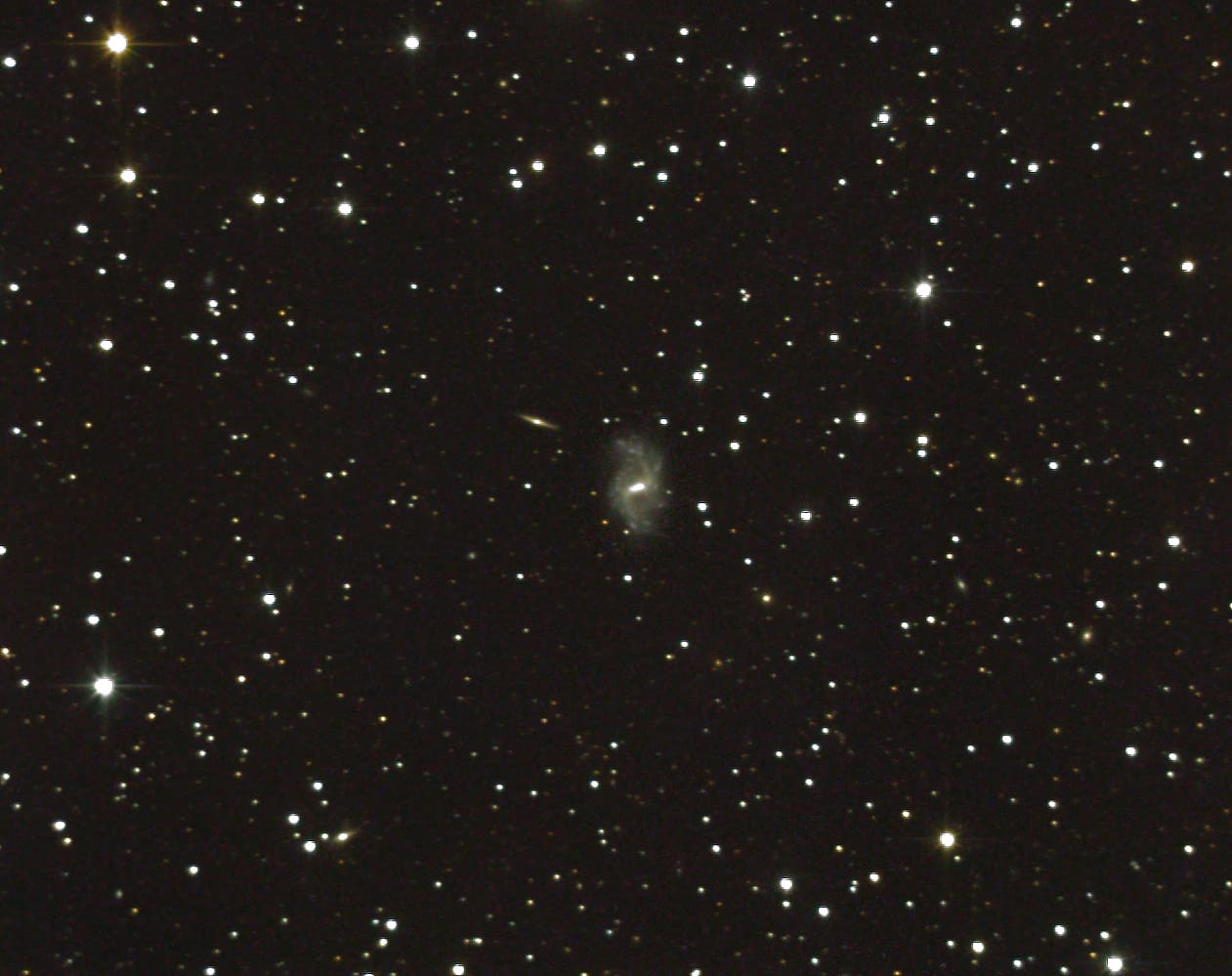 NGC 6339: Balkenspirale im Herkules