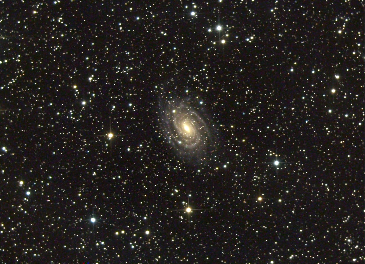 NGC 6384 - Balkenspirale mit AGN im Sternbild Schlangenträger