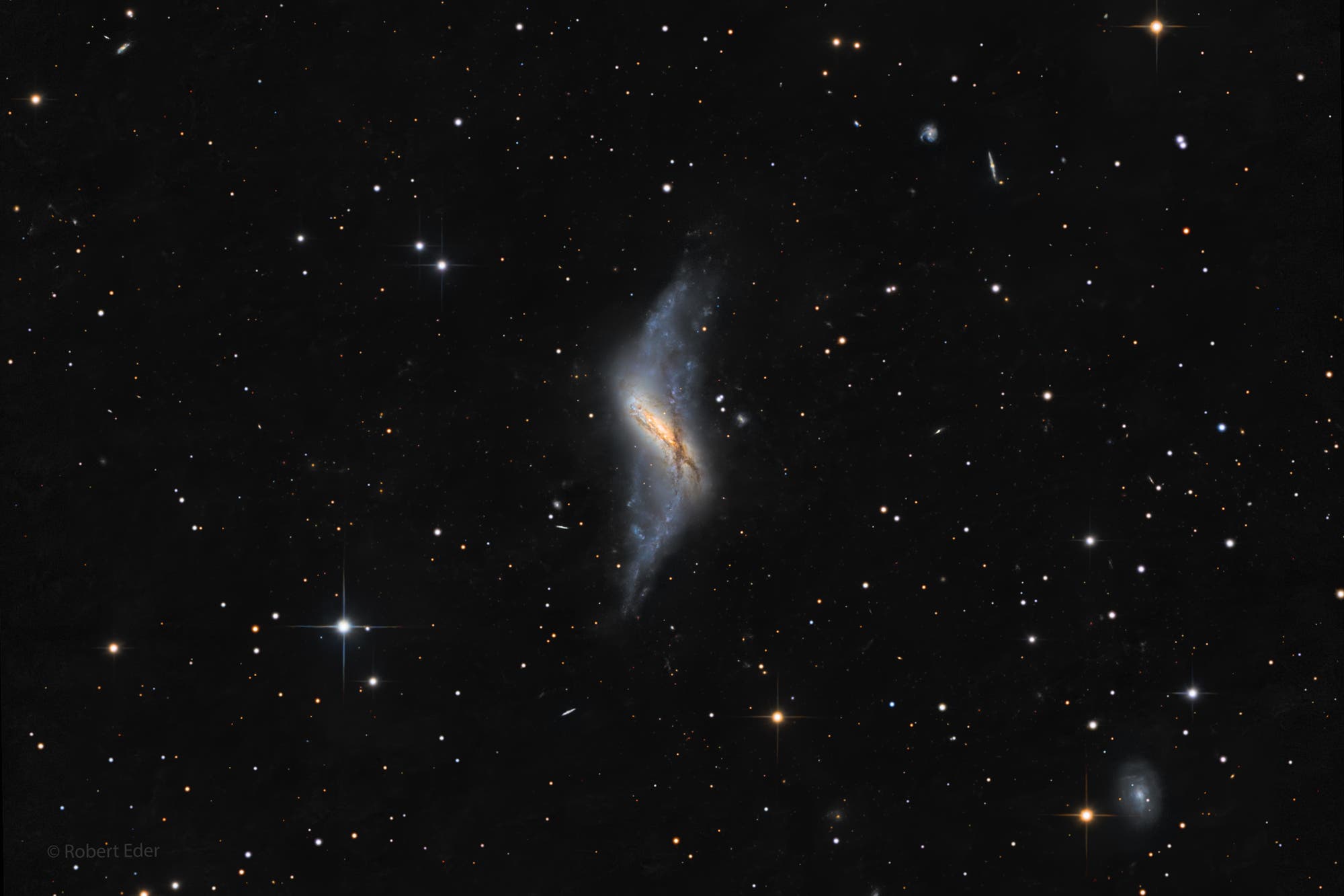 Polarringgalaxie NGC 660