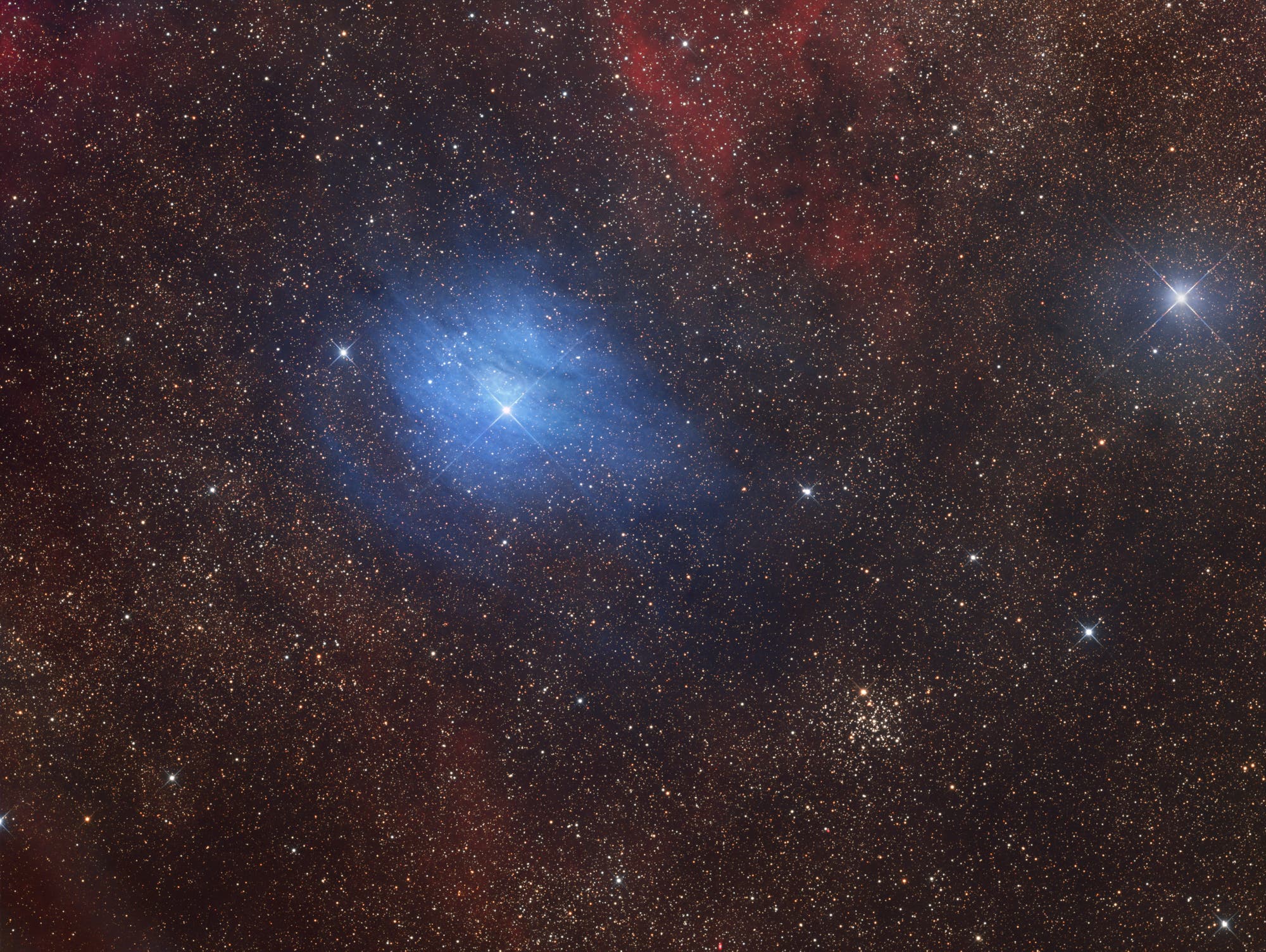 Sternhaufen NGC6649 und Reflexionsnebel IC1287 