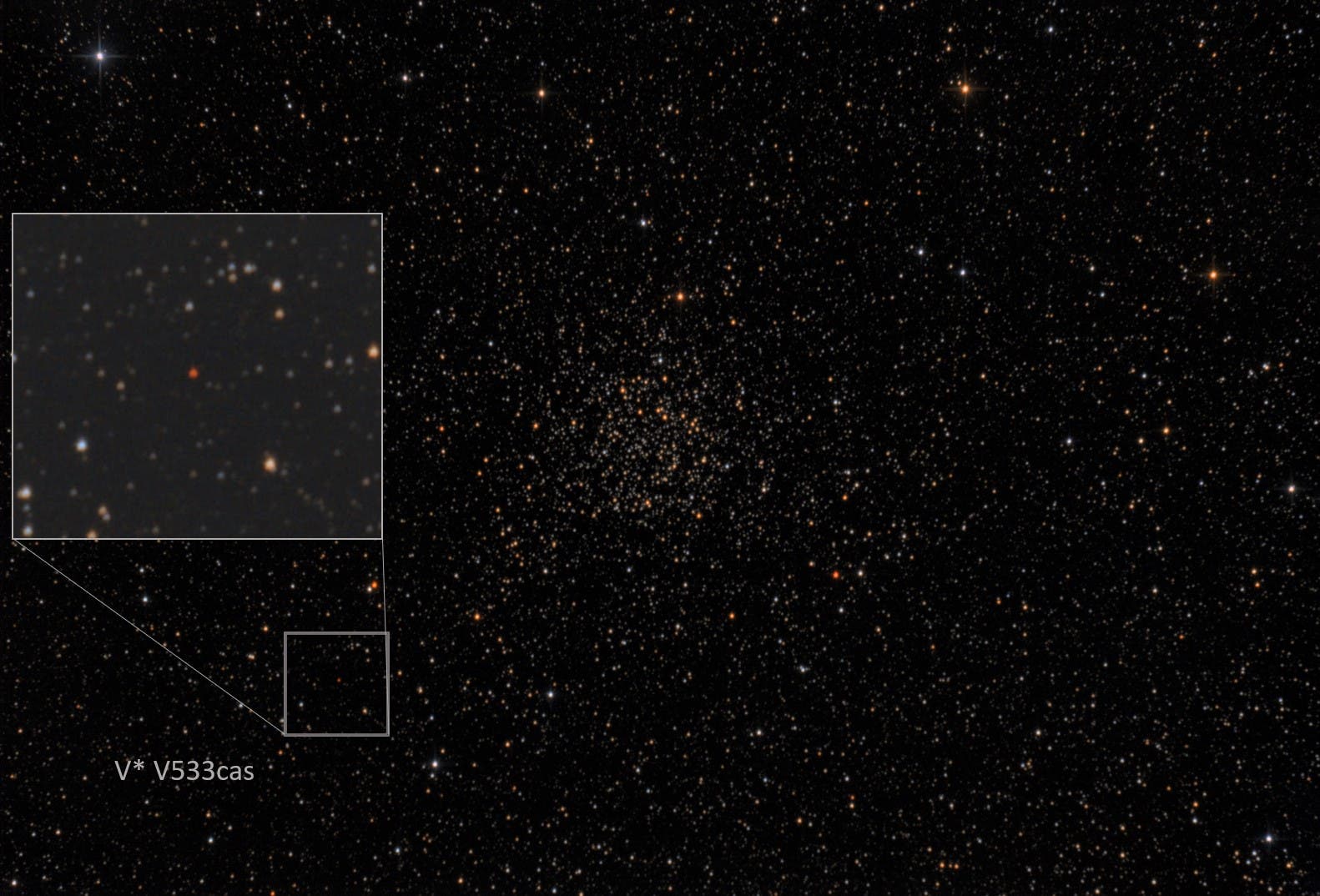 Estrella de carbono V*V533cas y NGC 7789