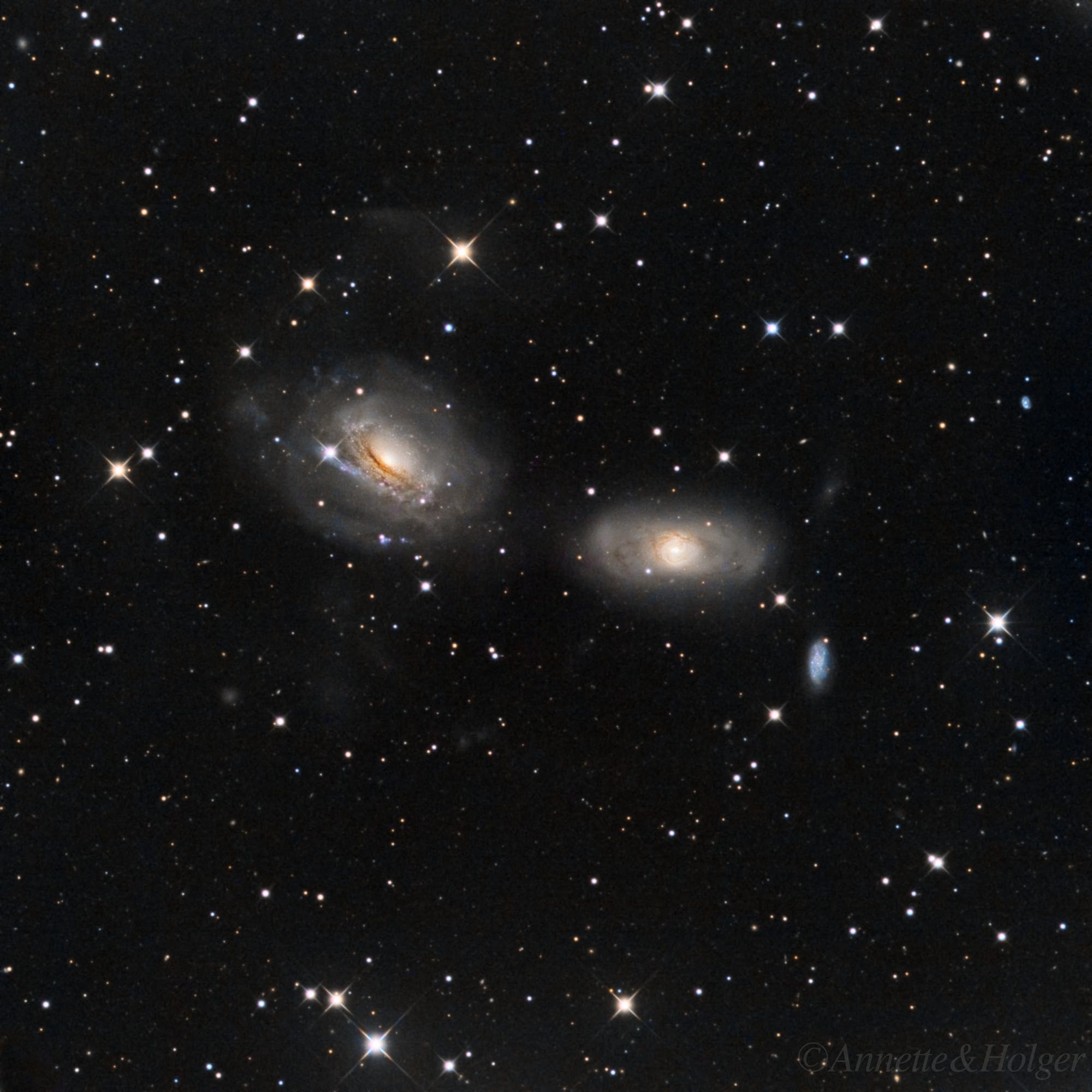 NGC 3166