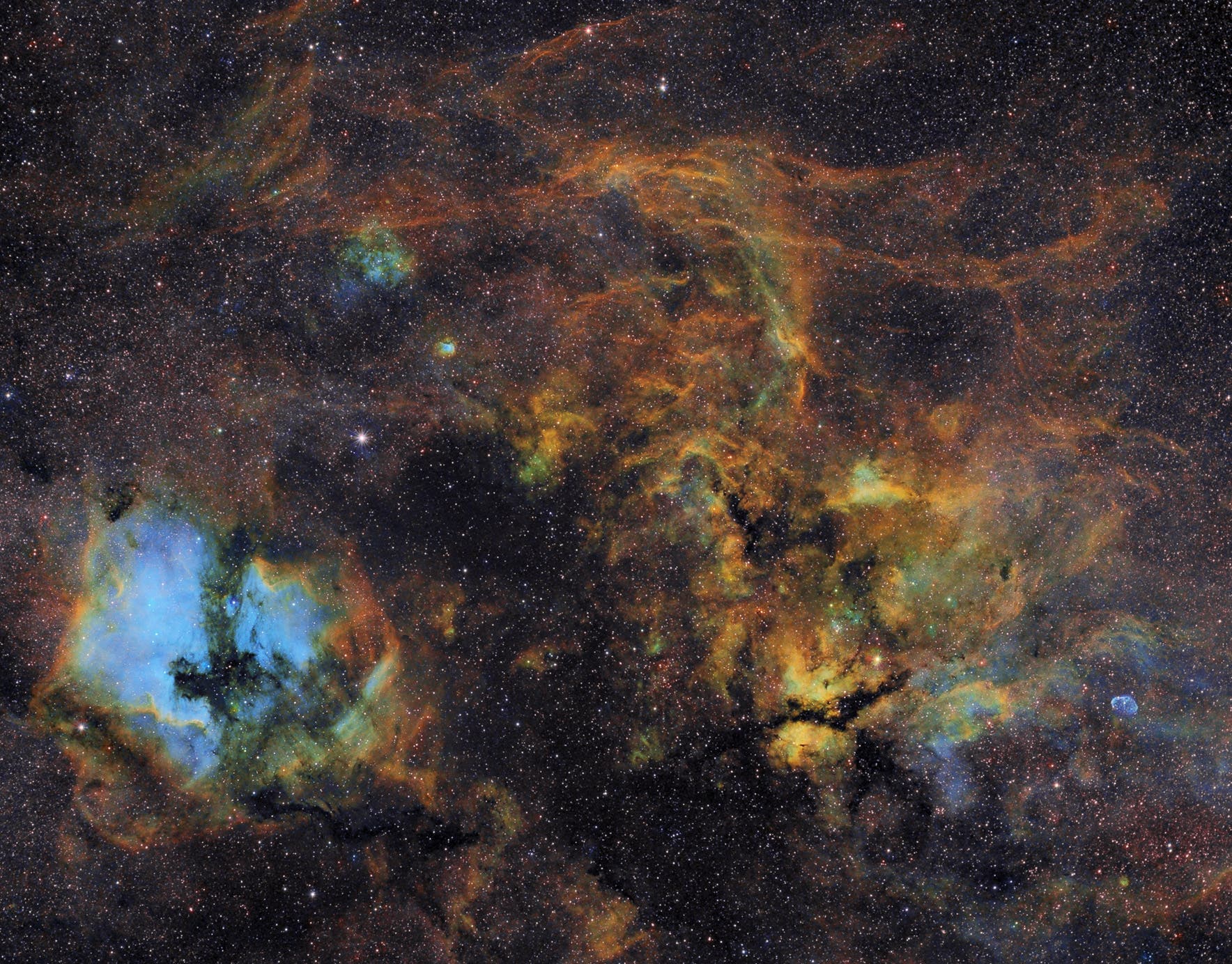 Cygnus widefield from North America to "Great Britain"