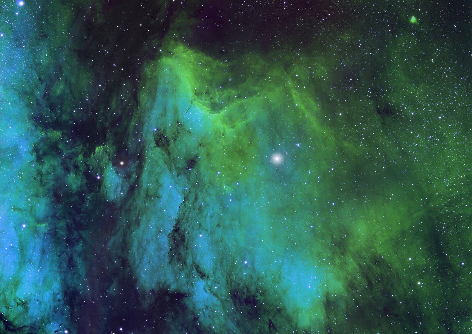 IC 5070 - Pelikannebel in Hubble-Palette