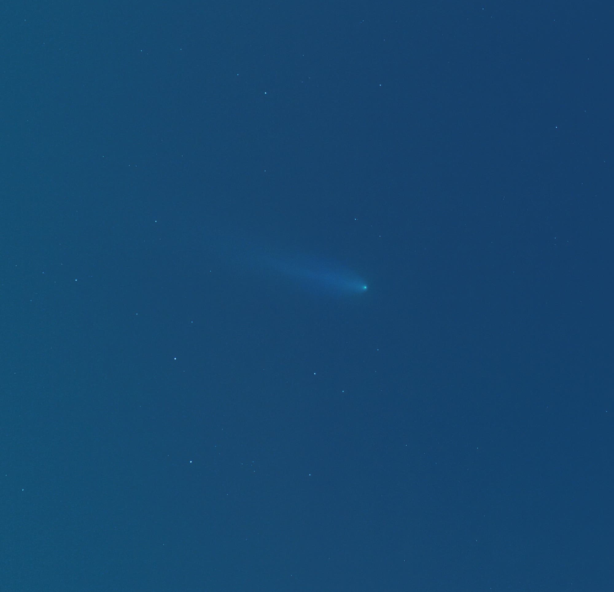 Komet Pons-Brooks während der Sonnenfinsternis