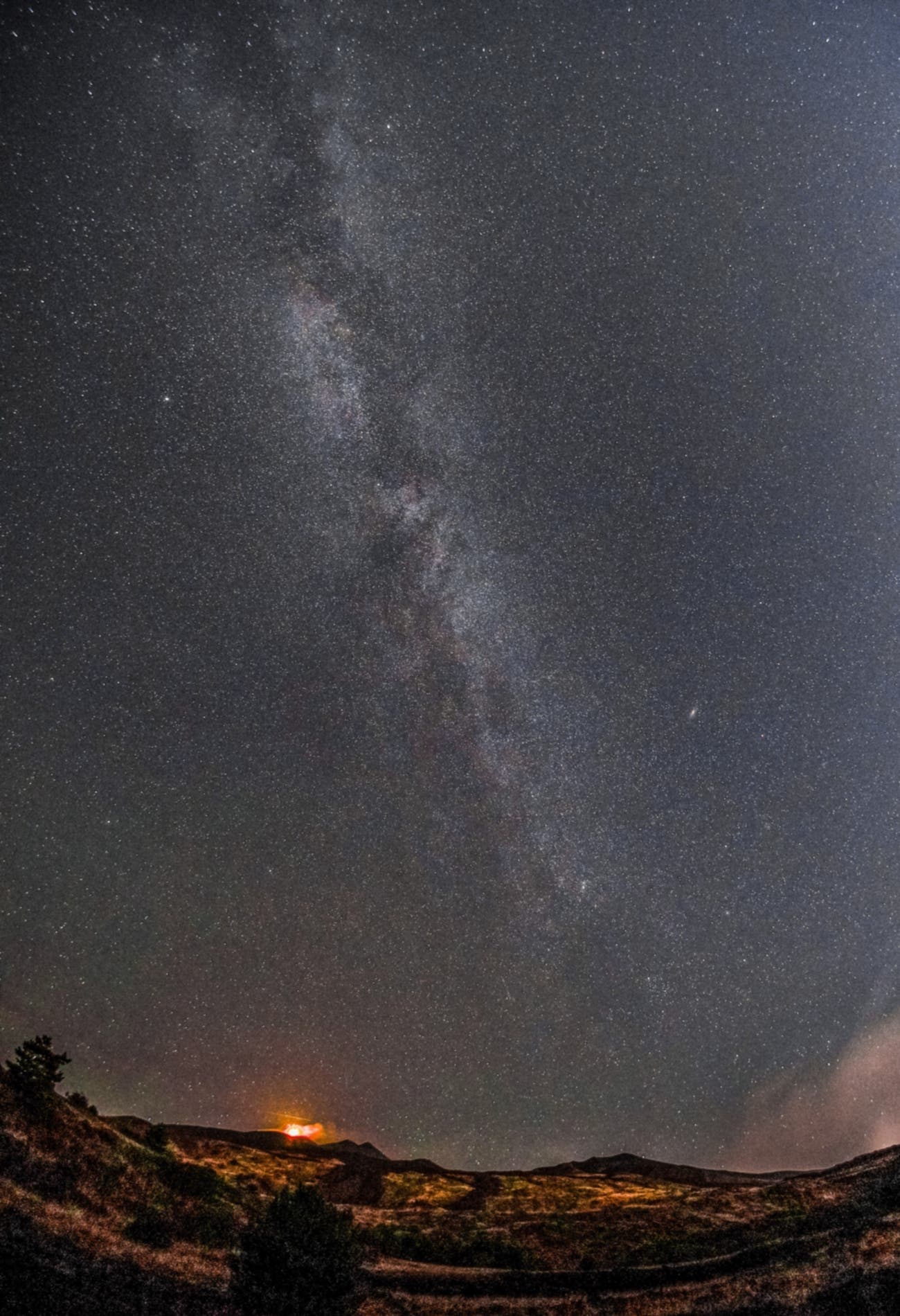 The Milky way that accompanies his majesty Etna 1700 m