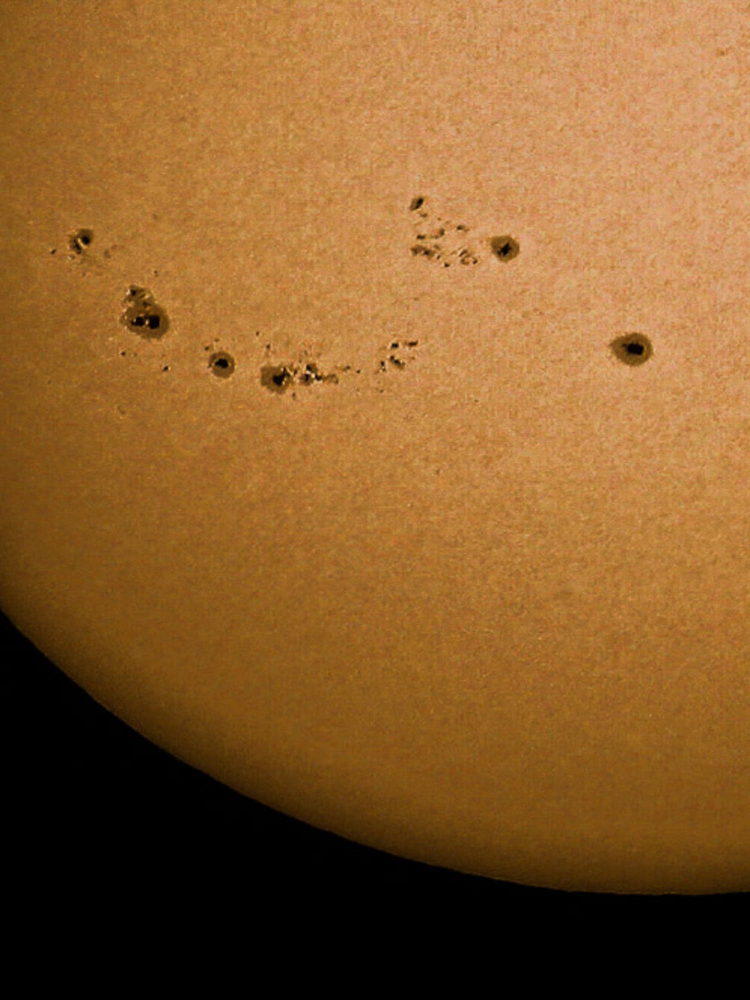 New large Sunspots Sicily - Italy Ragusa