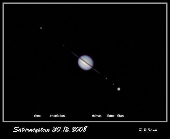 Saturn mit 5 Monden