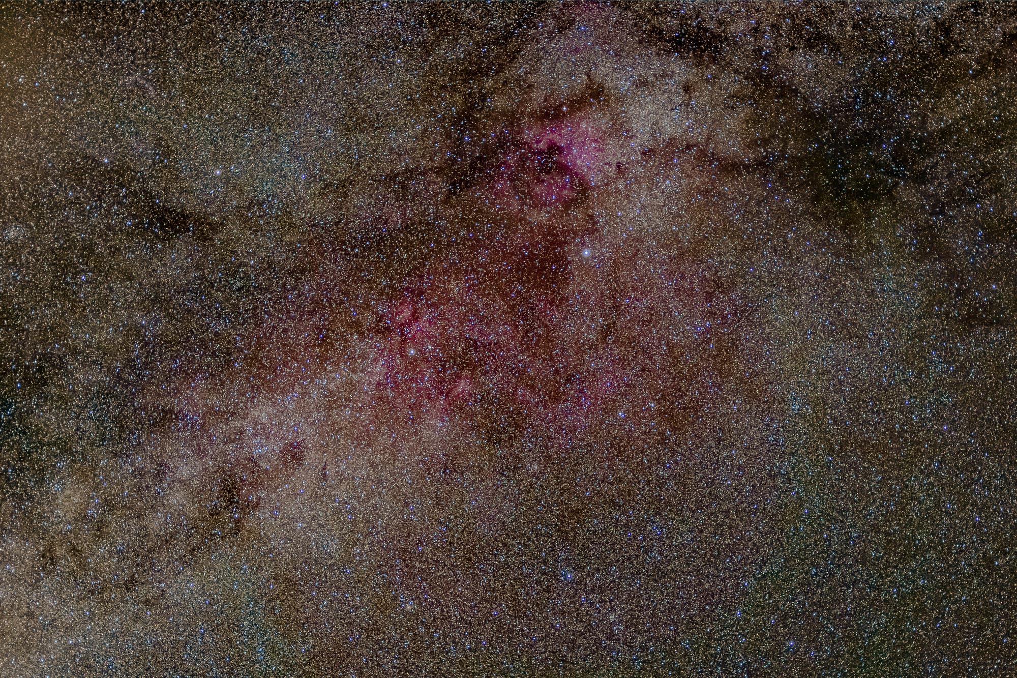 Ausschnitt der Milchstraße im Sternbild Schwan