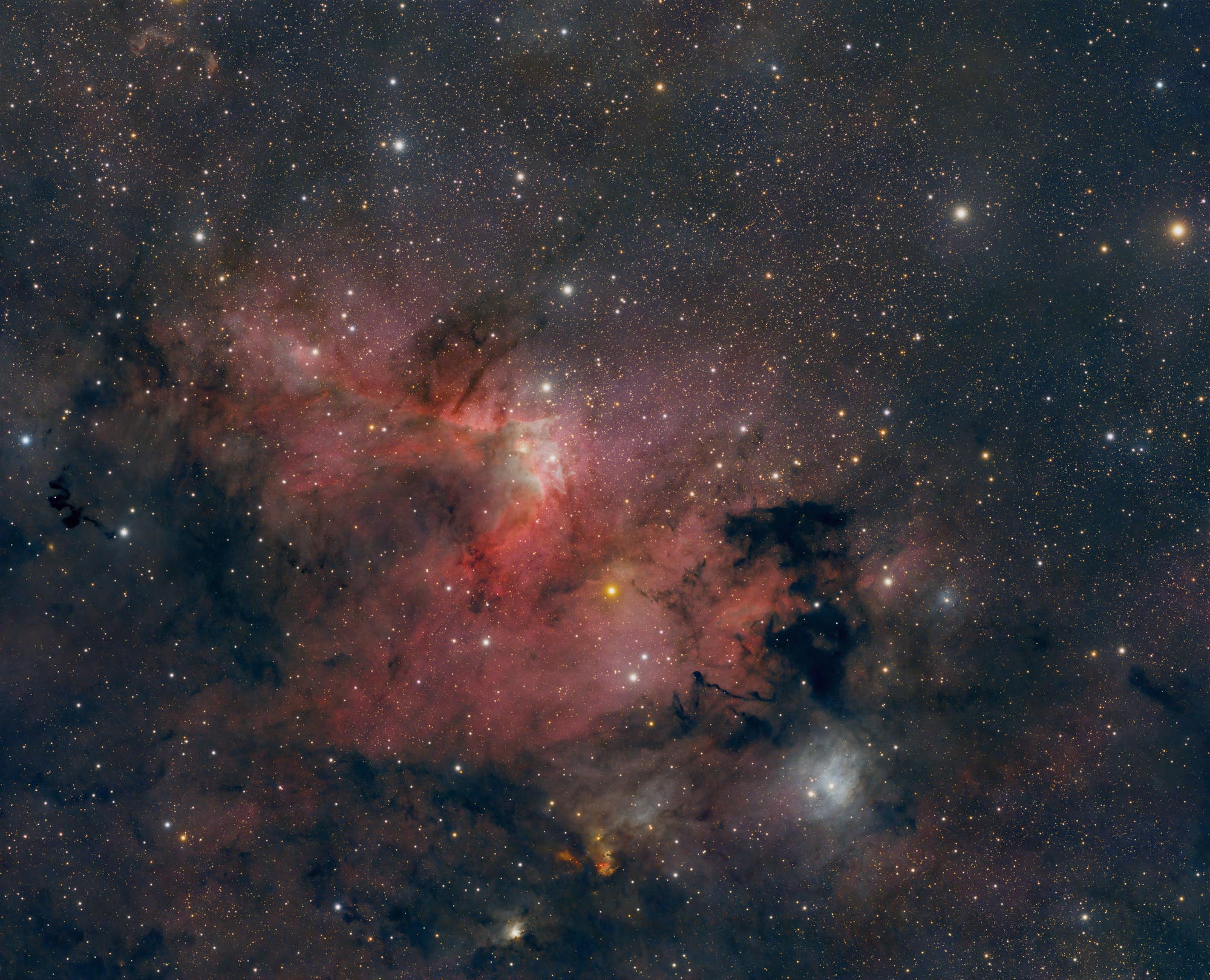 Sh2-155 - Höhlennebel Hybridbild