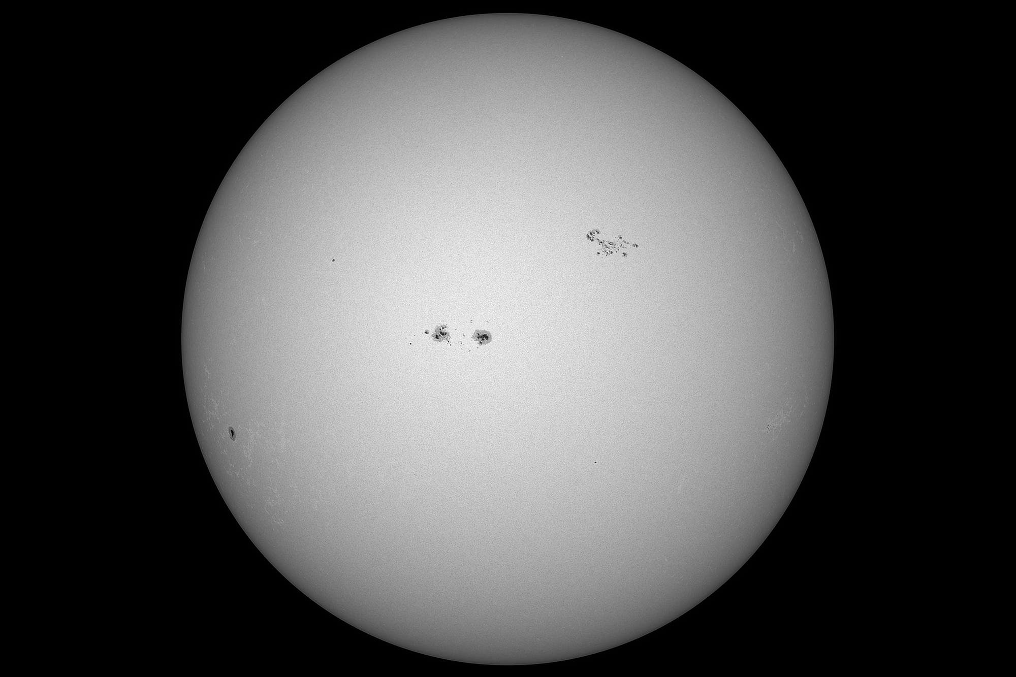 Sonne am 13. Oktober 2025