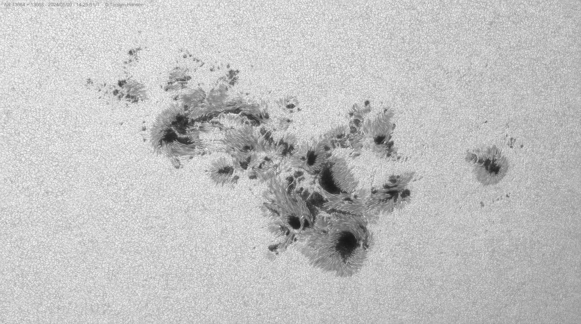 Gran cúmulo de manchas solares AR 13664 – Science Spectrum