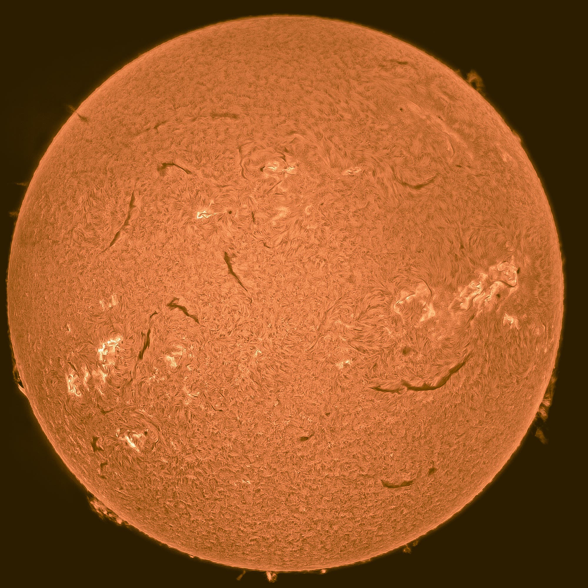 H-alpha-Sonne am 23. April 2024