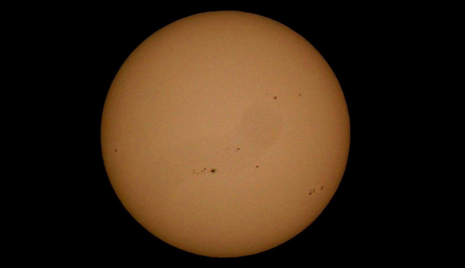 Sonne mit Sonnenfleckengruppen