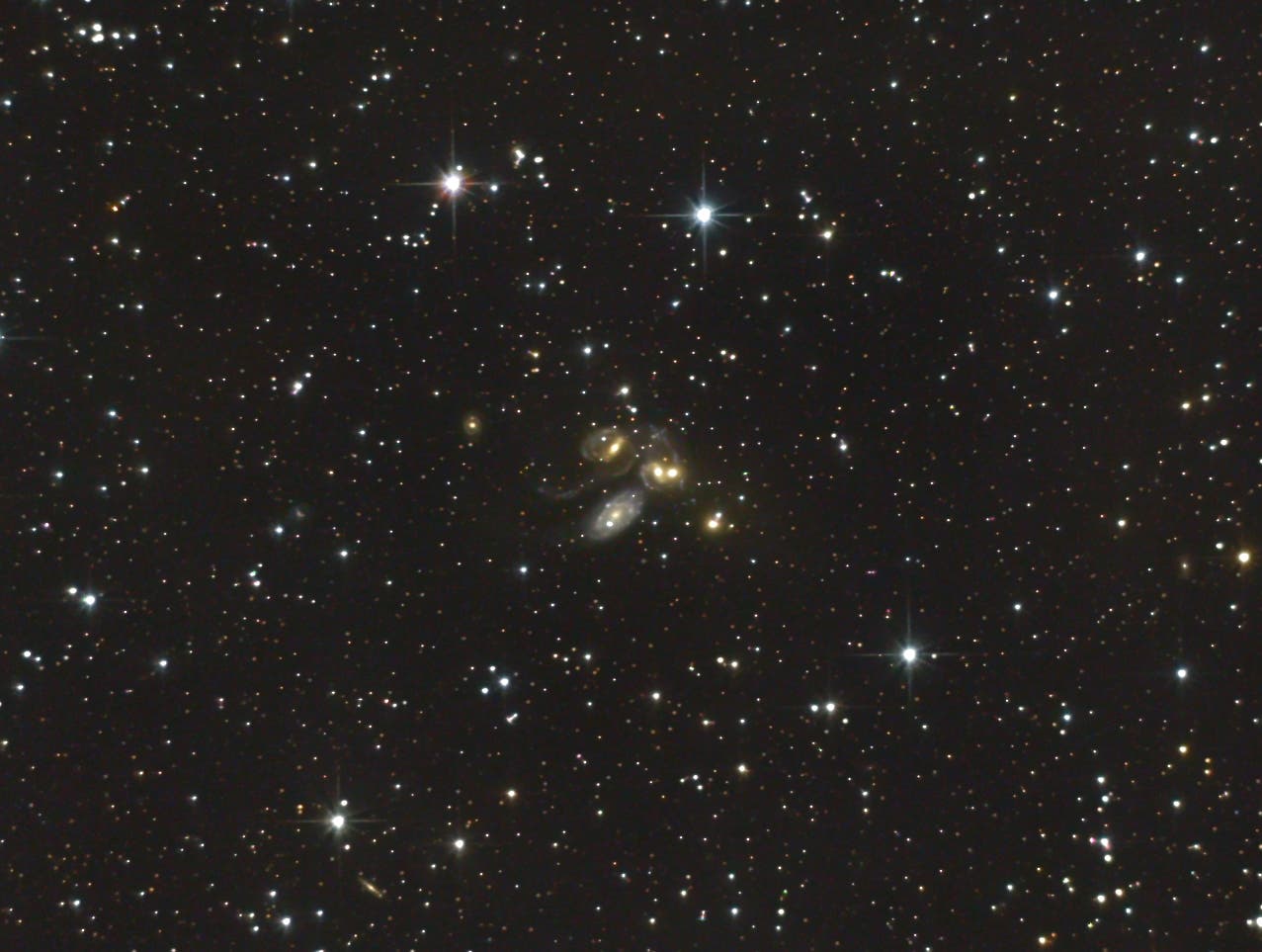 HCG 92, Arp 319 Stephans-Quintett im Sternbild Pegasus  