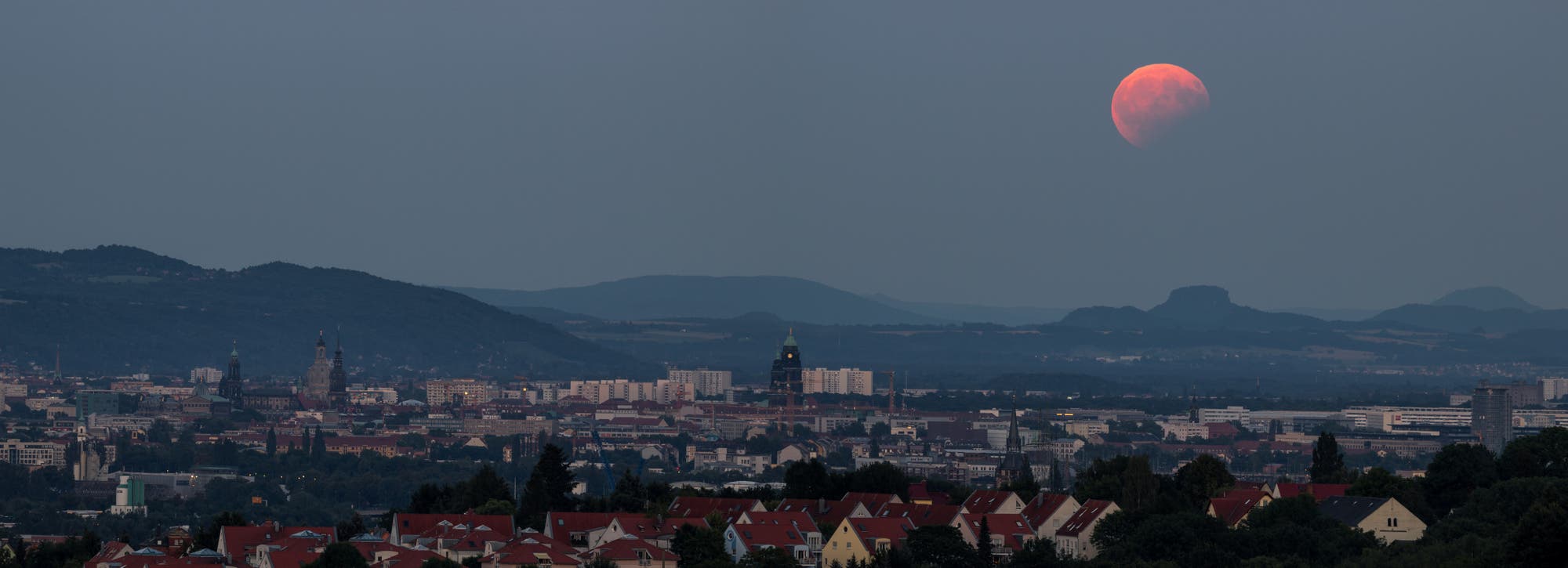 Mondfinsternis über Dresden