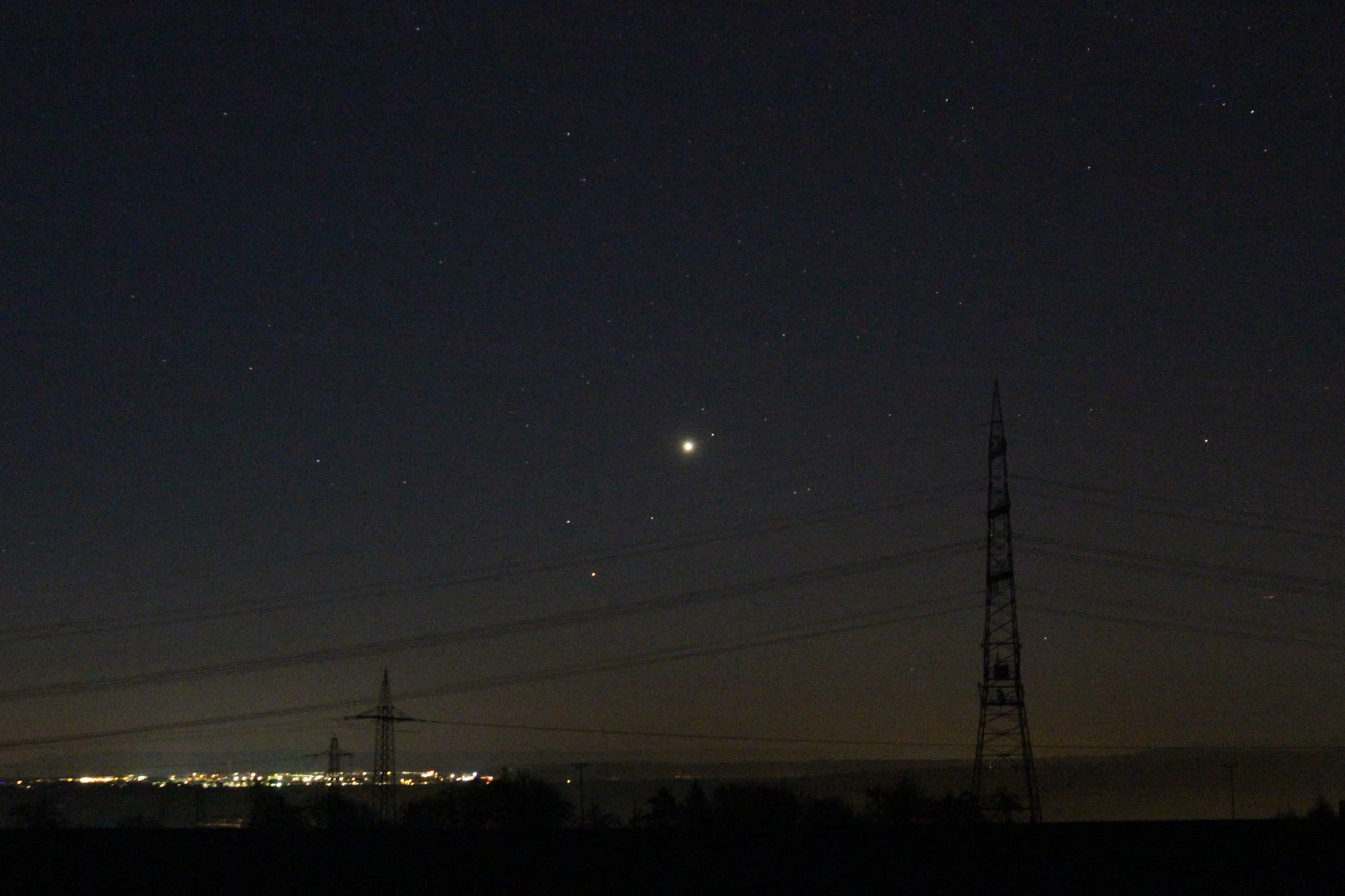 Venus und Saturn am Morgenhimmel