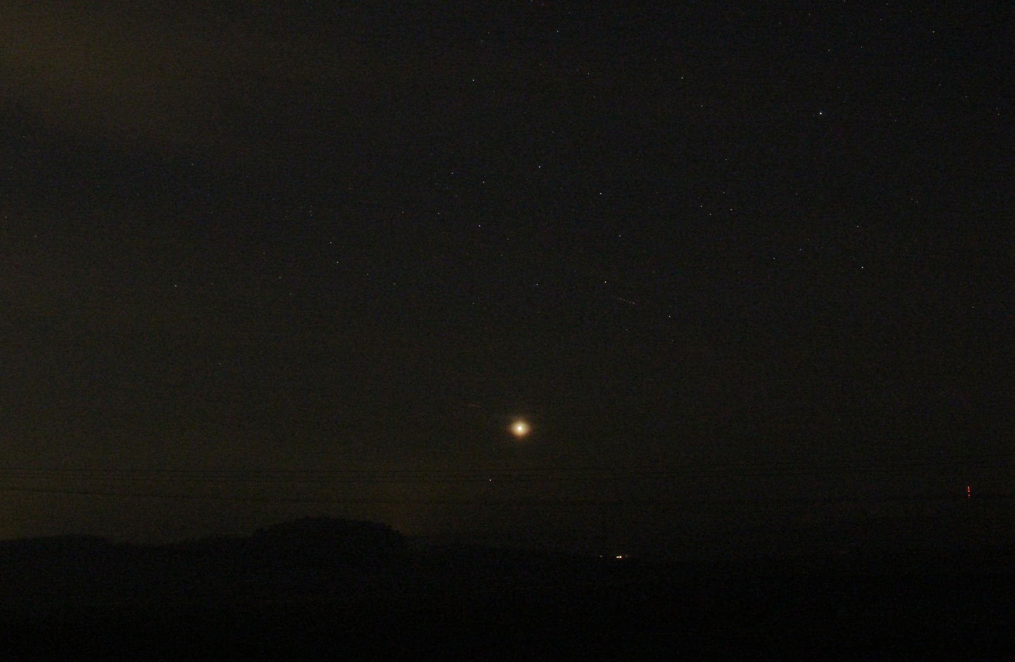Konjunktion zwischen Venus und Saturn