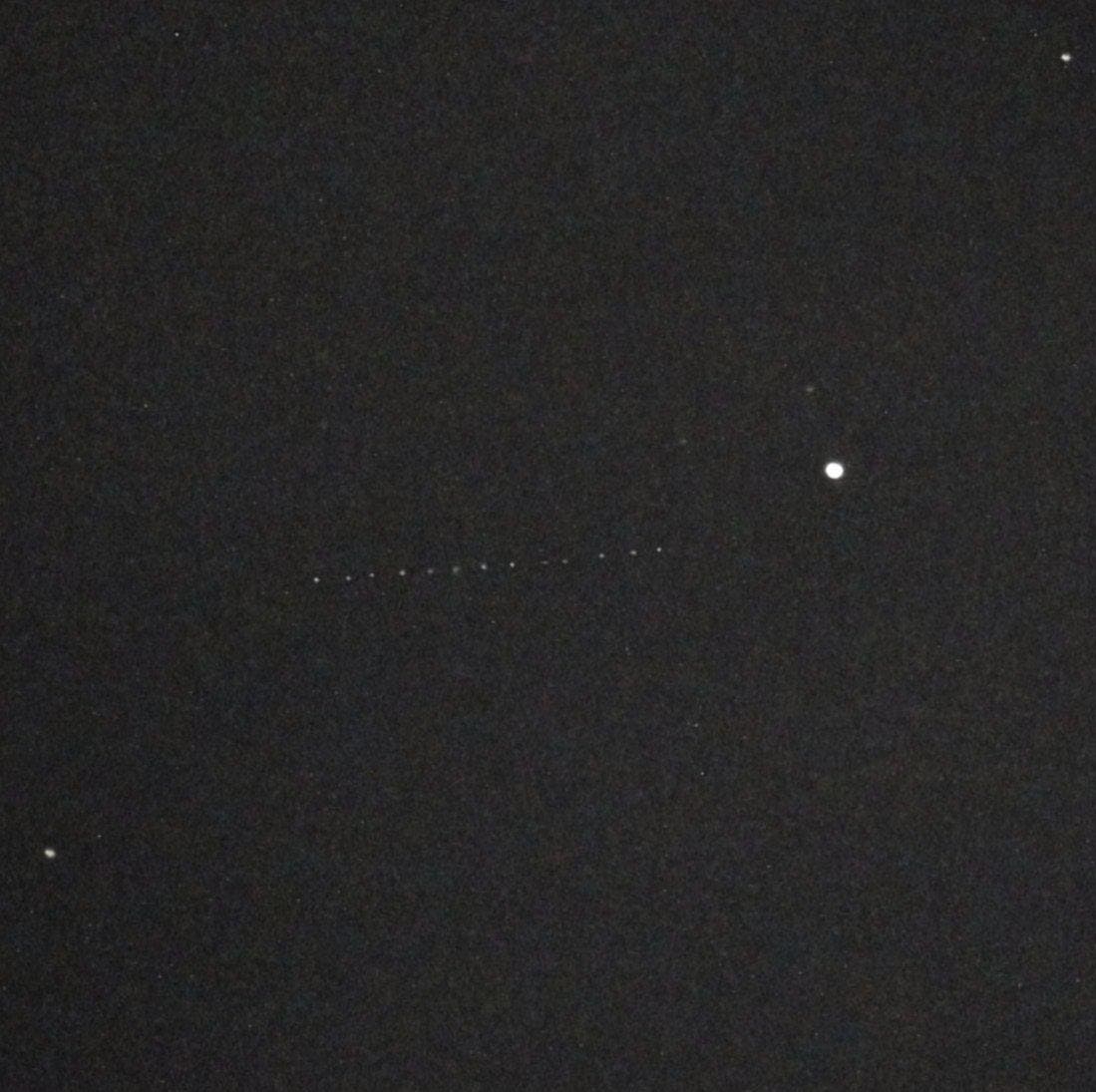 Asteroid 2005 YU 55 am 9.11.2011