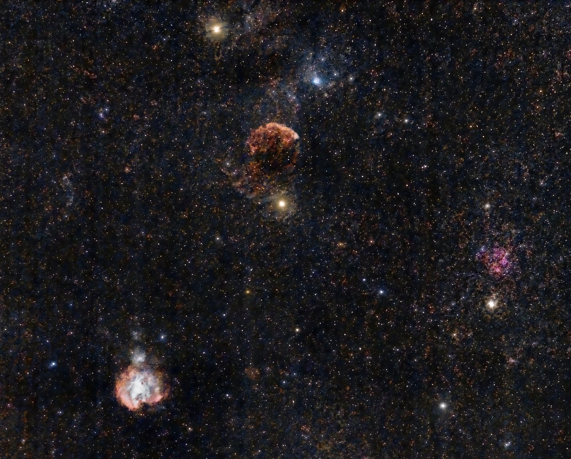 Quallennebel (IC 443) und Umgebung mit DSLR