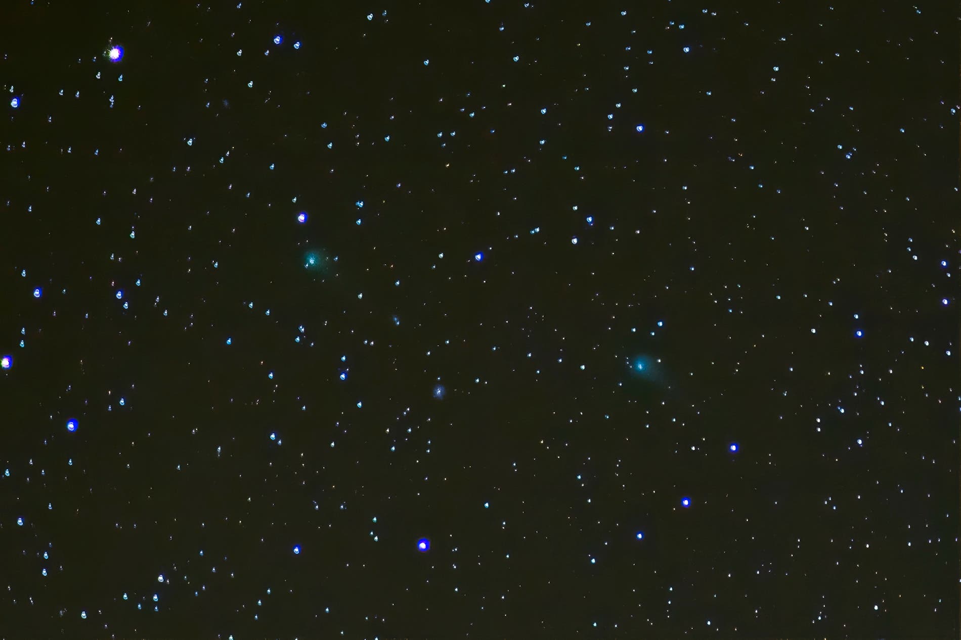 Komet C/2107 T2