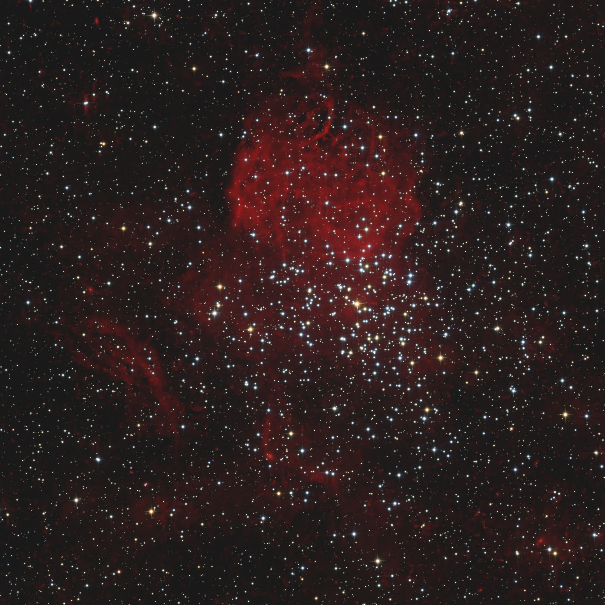 M 37 – offener Sternhaufen in interessanter H-alpha-Struktur